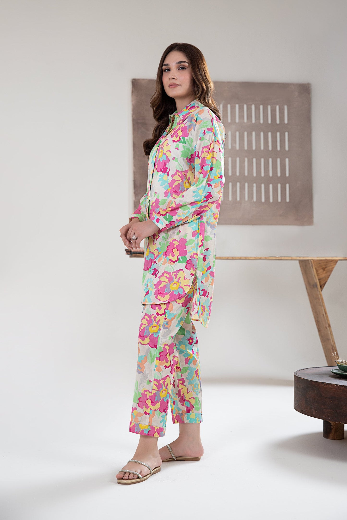 2 Piece Printed Arabic Lawn Suit