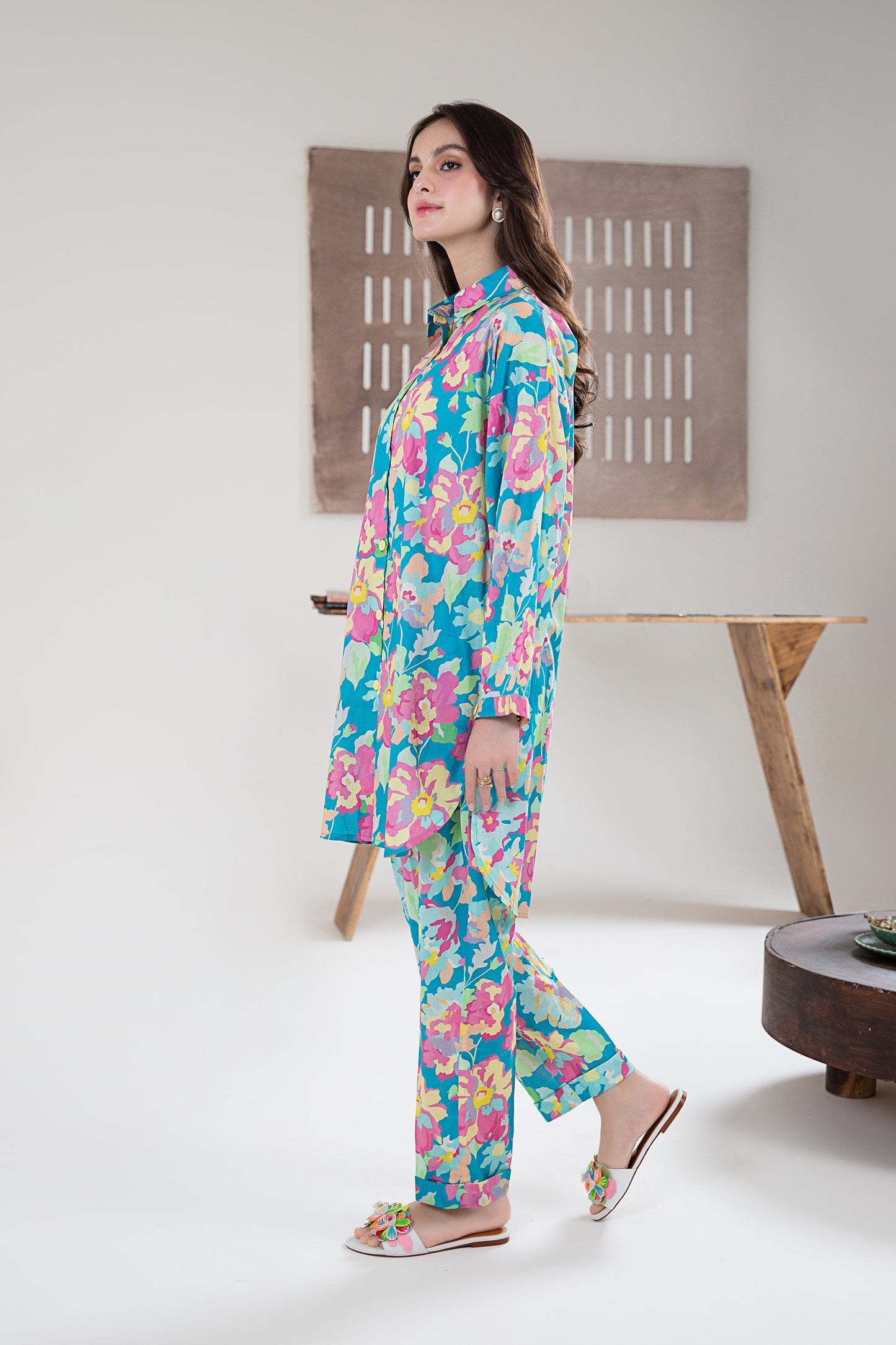 2 Piece Printed Arabic Lawn Suit