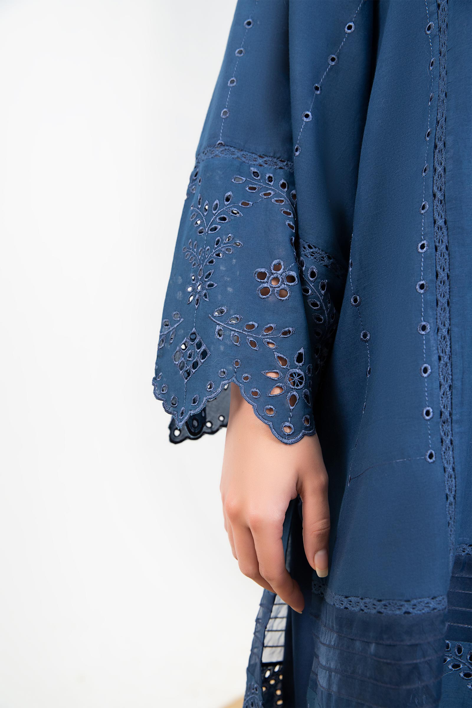 Embroidered Lawn Kurta