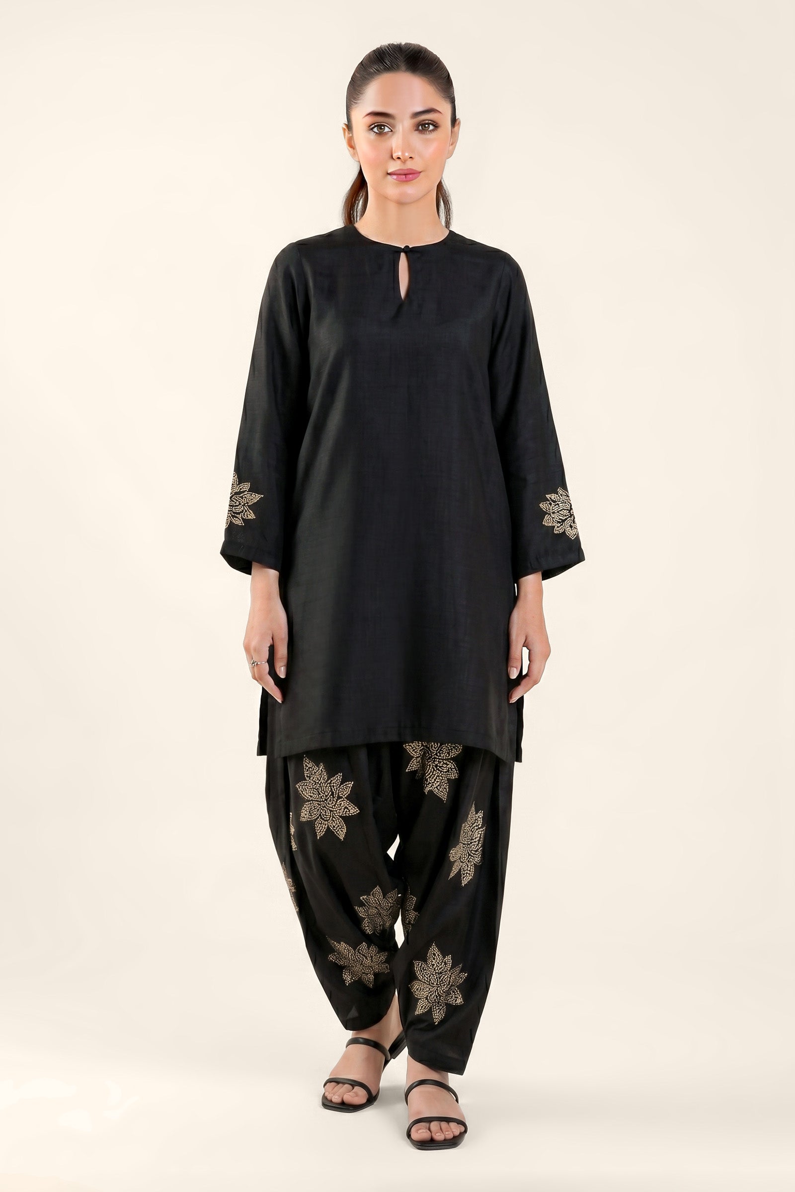 2 Pc Embellished Raw Silk Suit