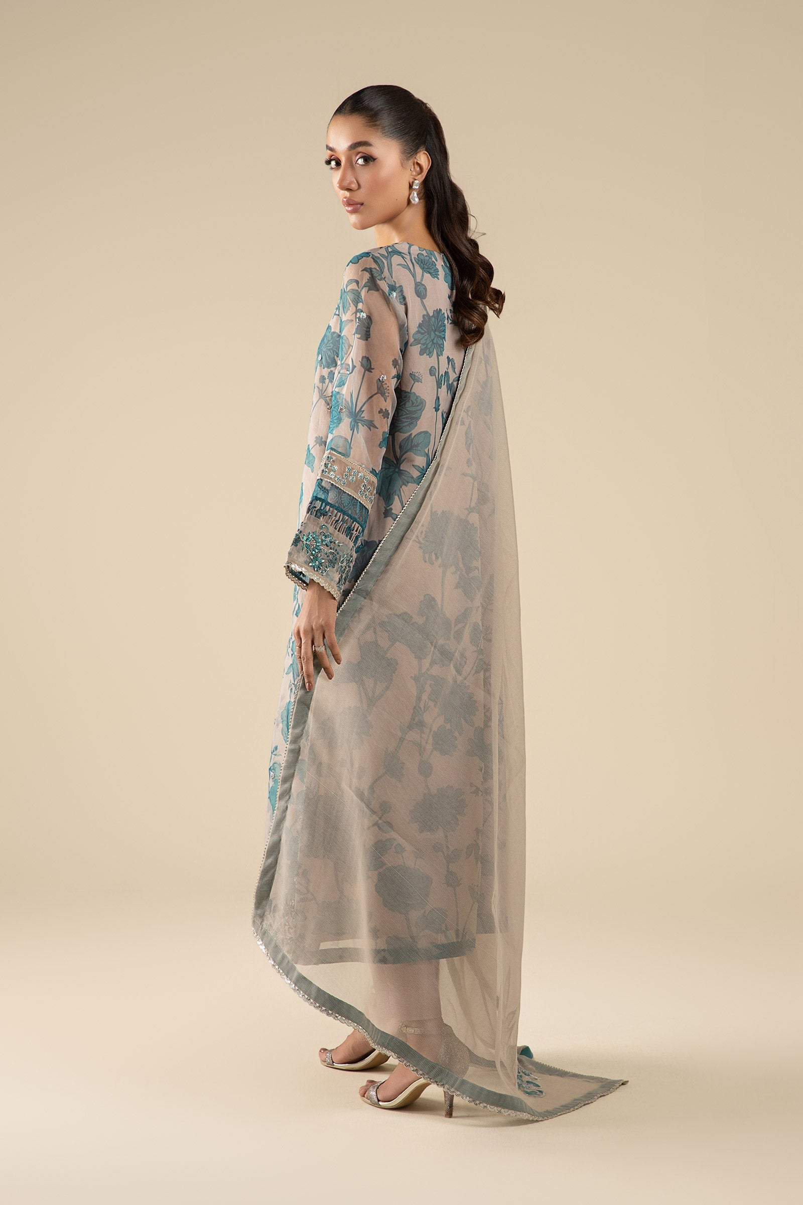 2 Pc Embroidered Organza Suit