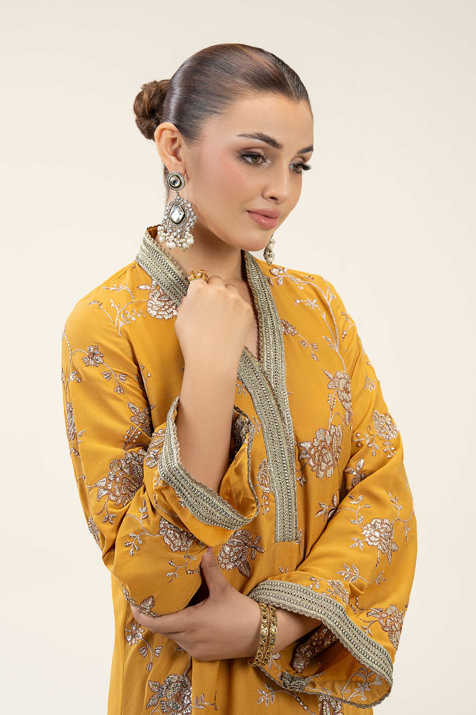 2 Pc Embroidered Georgette Suit
