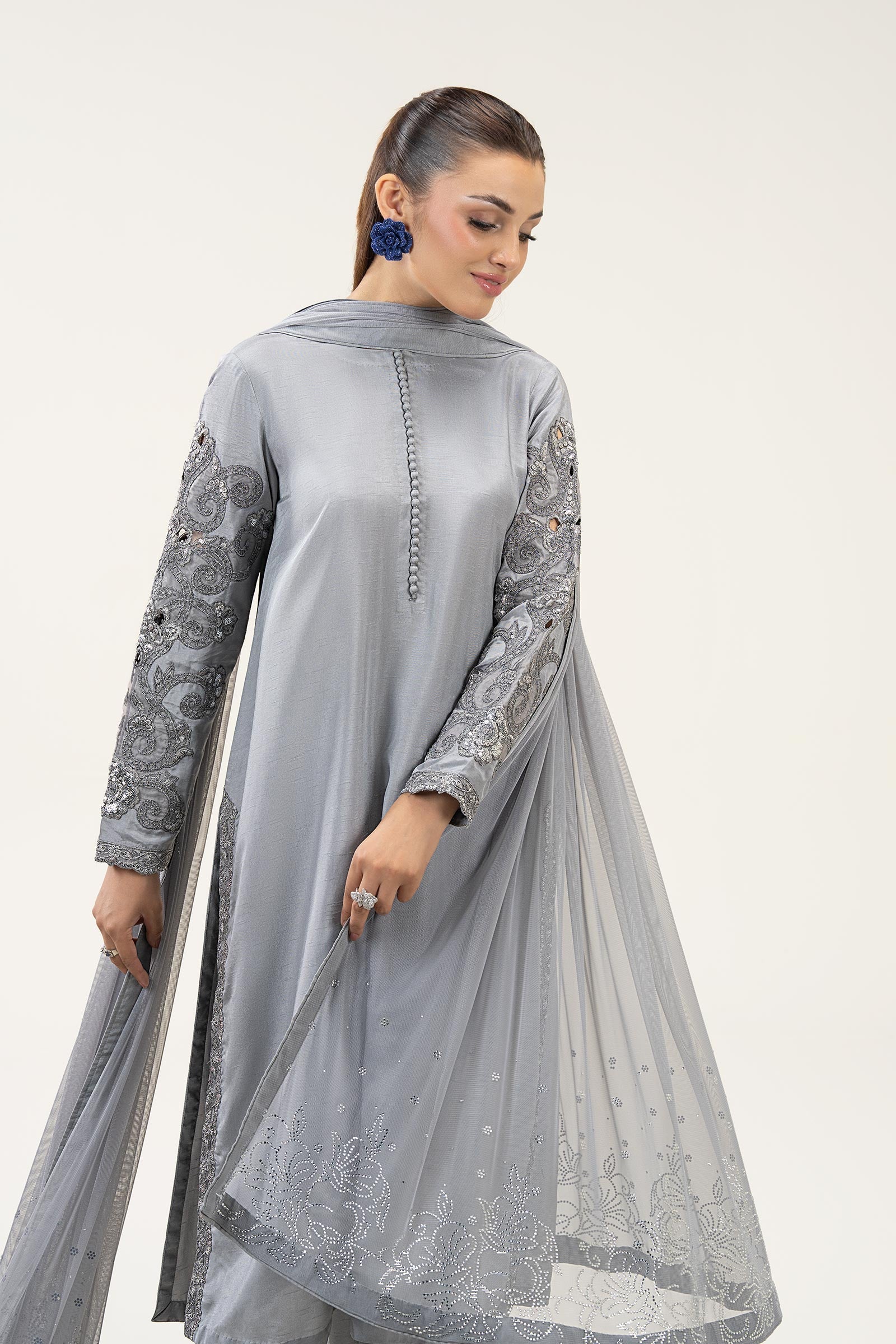 3 Pc Embroidered Bamberg Raw Silk Suit