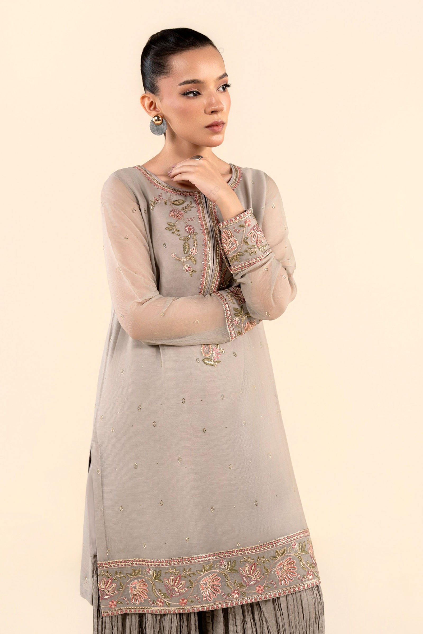 2 Pc Embroidered Chiffon Suit