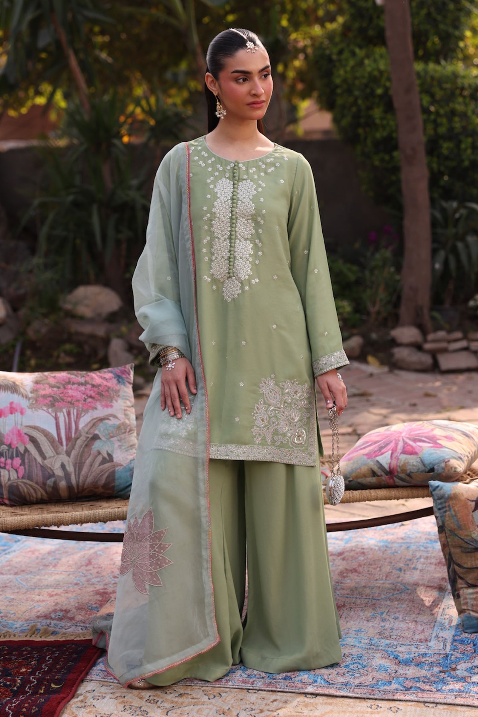 2 Pc Embroidered Georgette Suit
