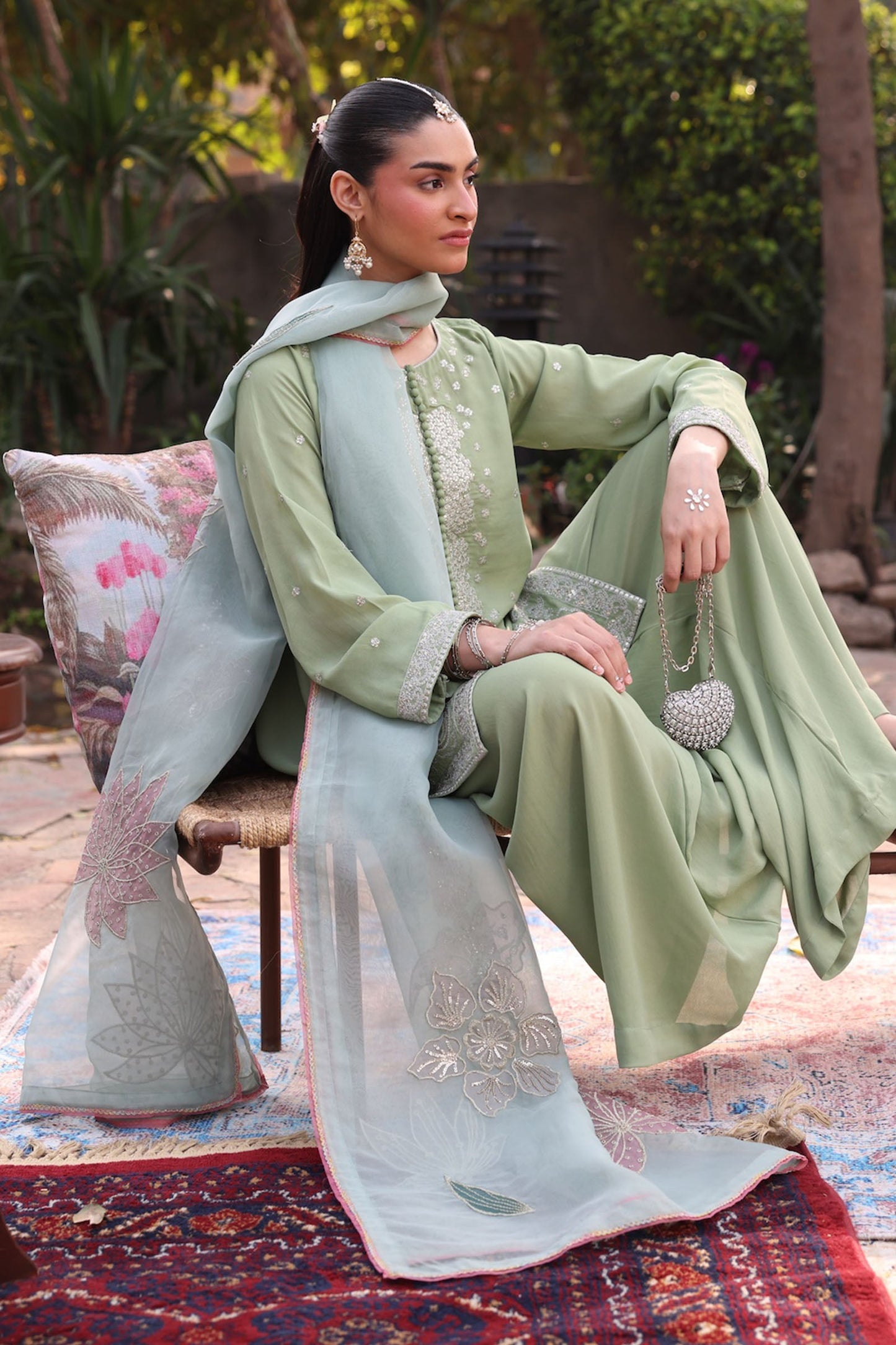 2 Pc Embroidered Georgette Suit