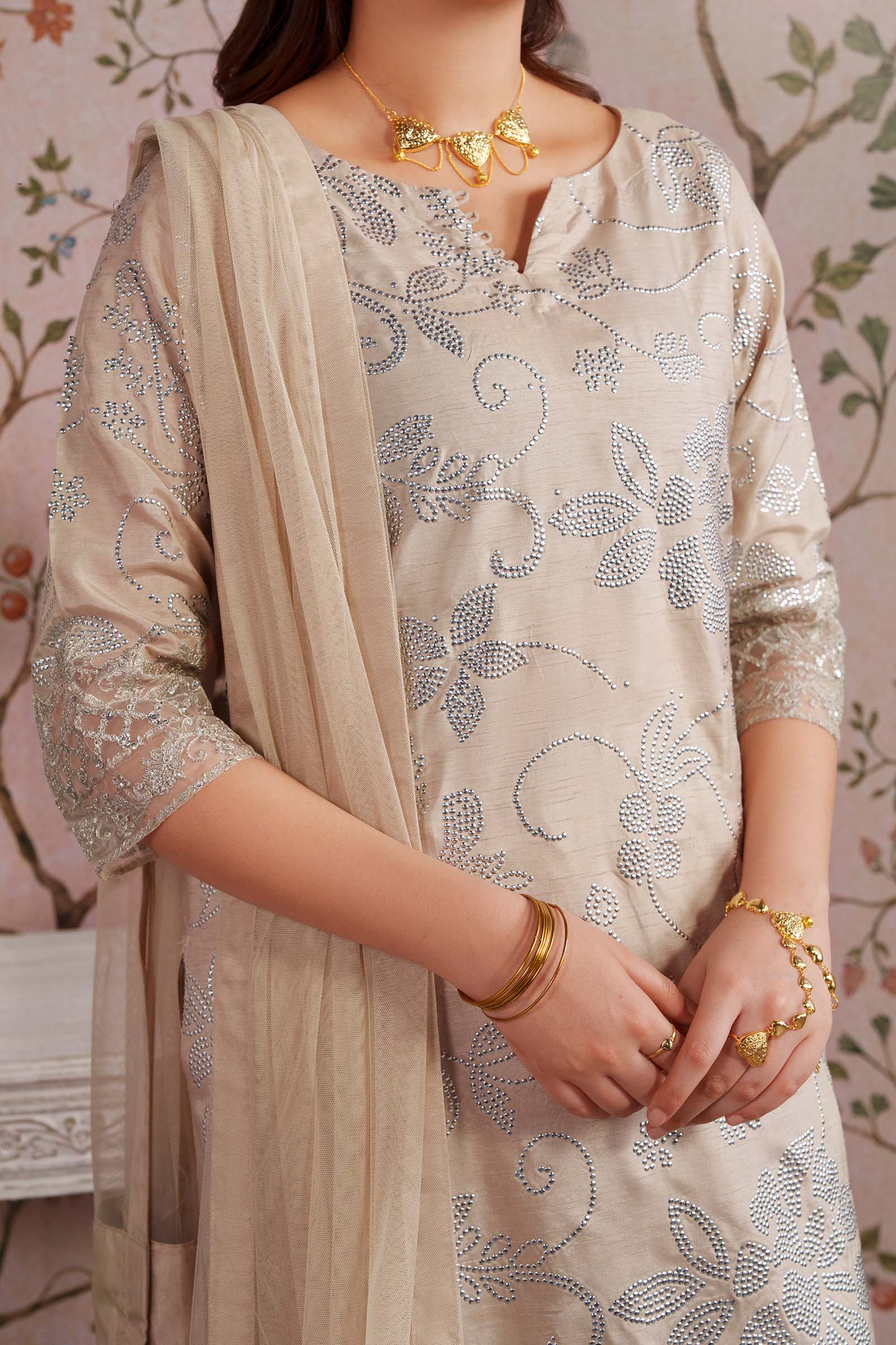 2 Pc Embellished Bamberg Raw Silk Suit