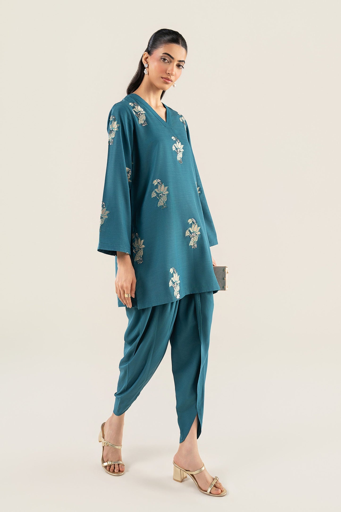 3 Pc Embroidered Raw Silk Suit