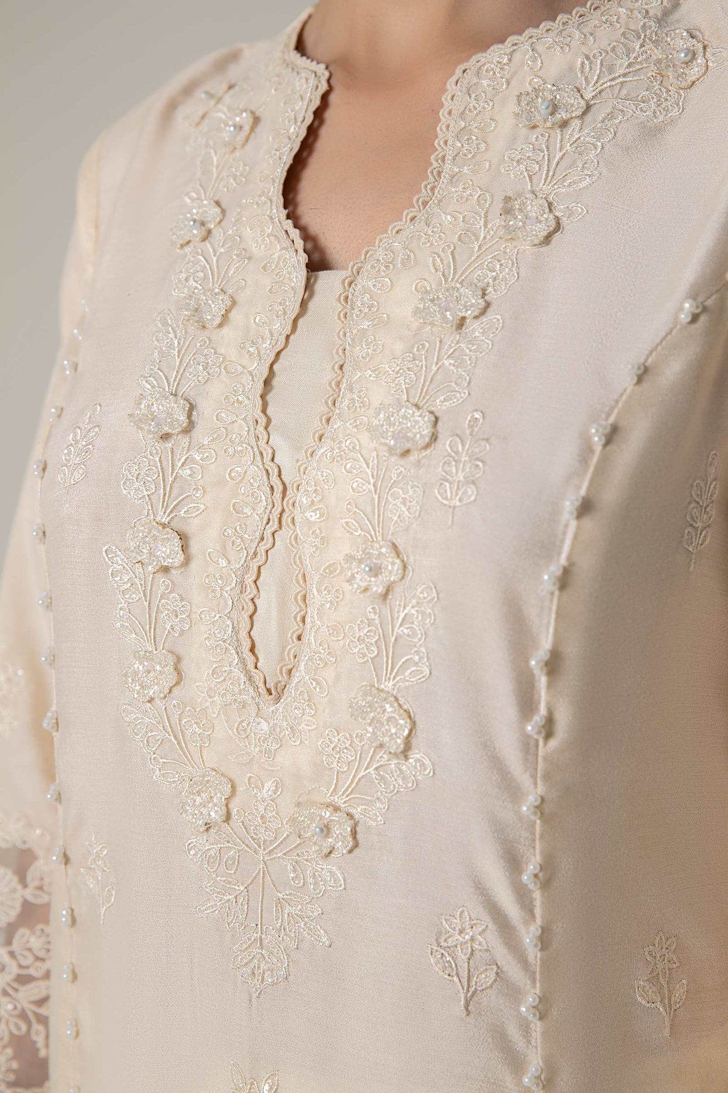 2 Pc Embroidered Khadi Silk Suit