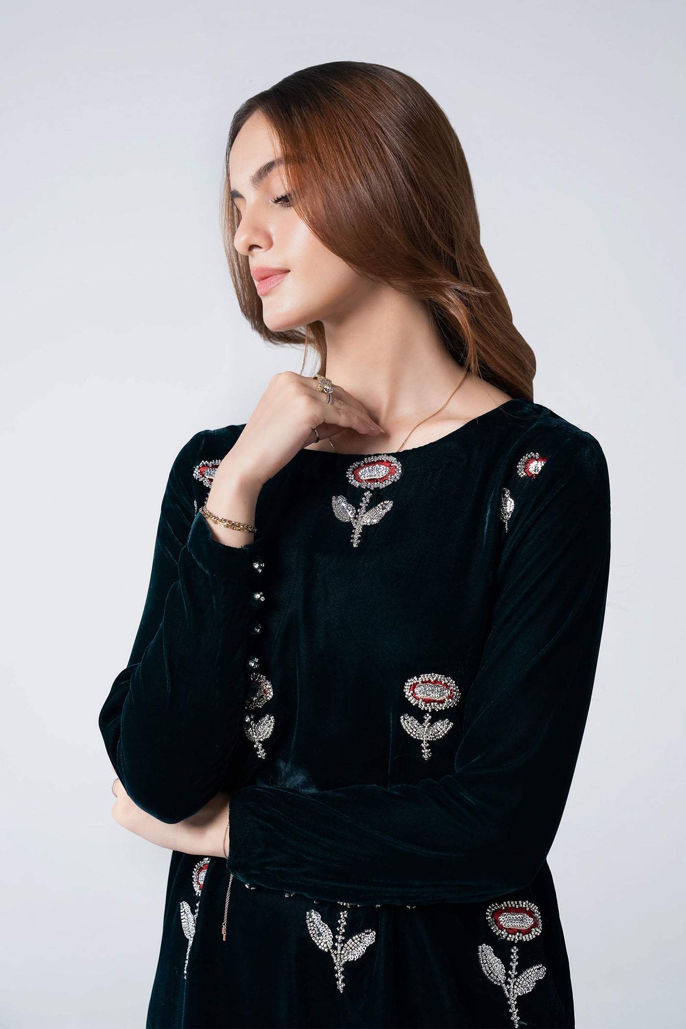 2 Pc Embellished Velvet Suit