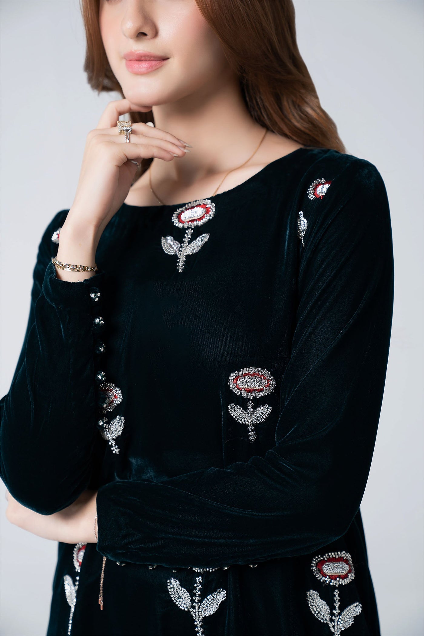 2 Pc Embellished Velvet Suit