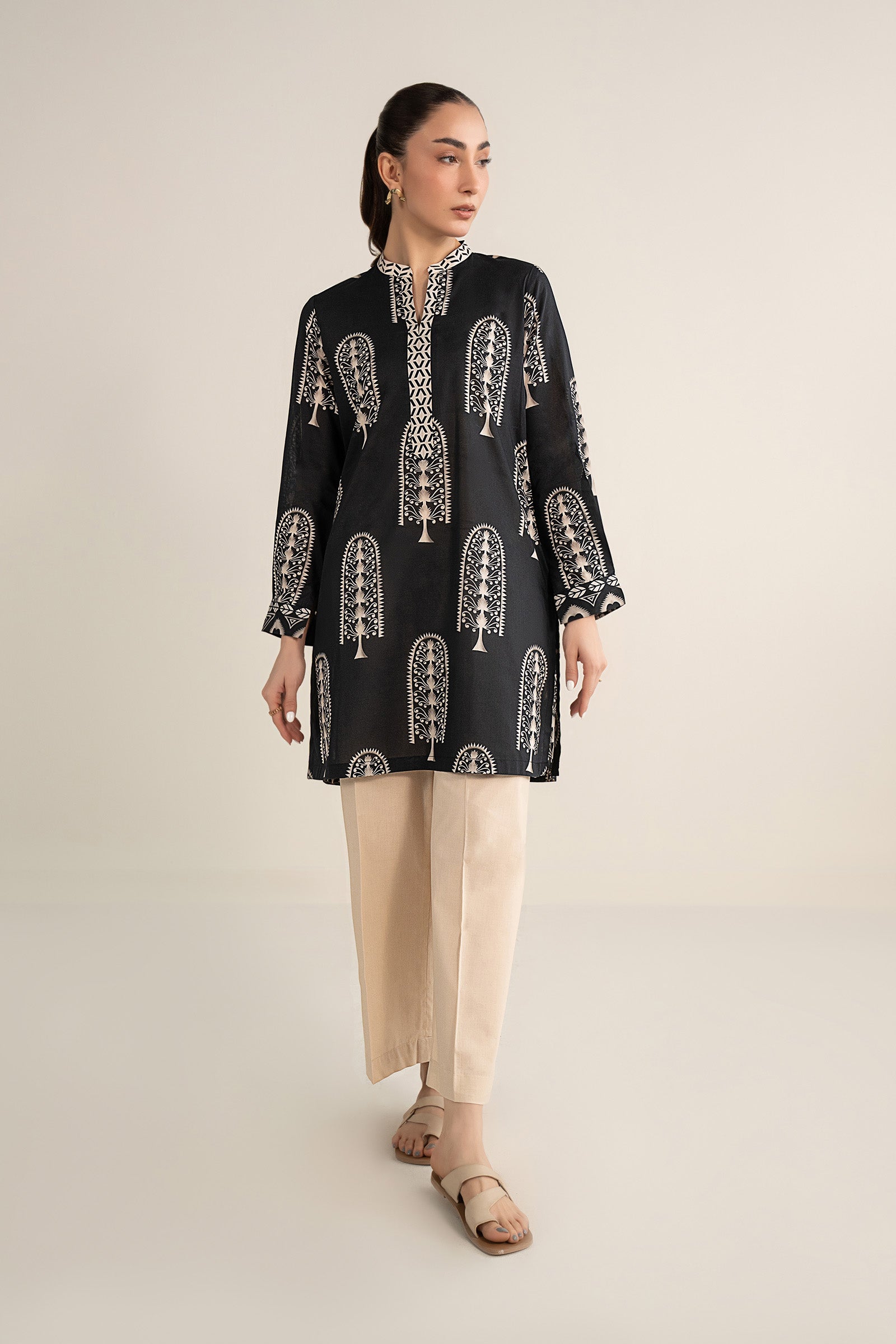 2 Pc Printed Lawn Suit