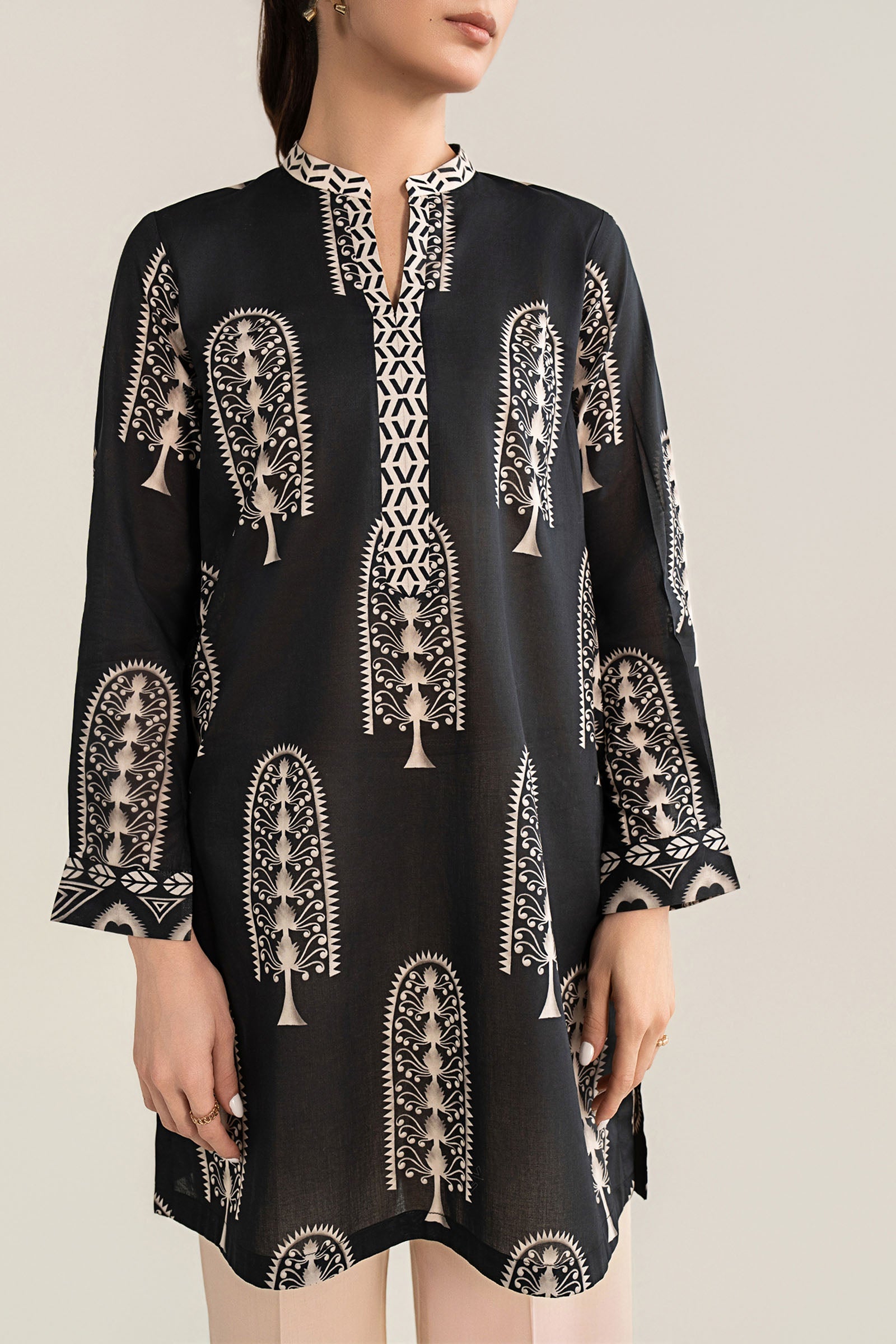 2 Pc Printed Lawn Suit