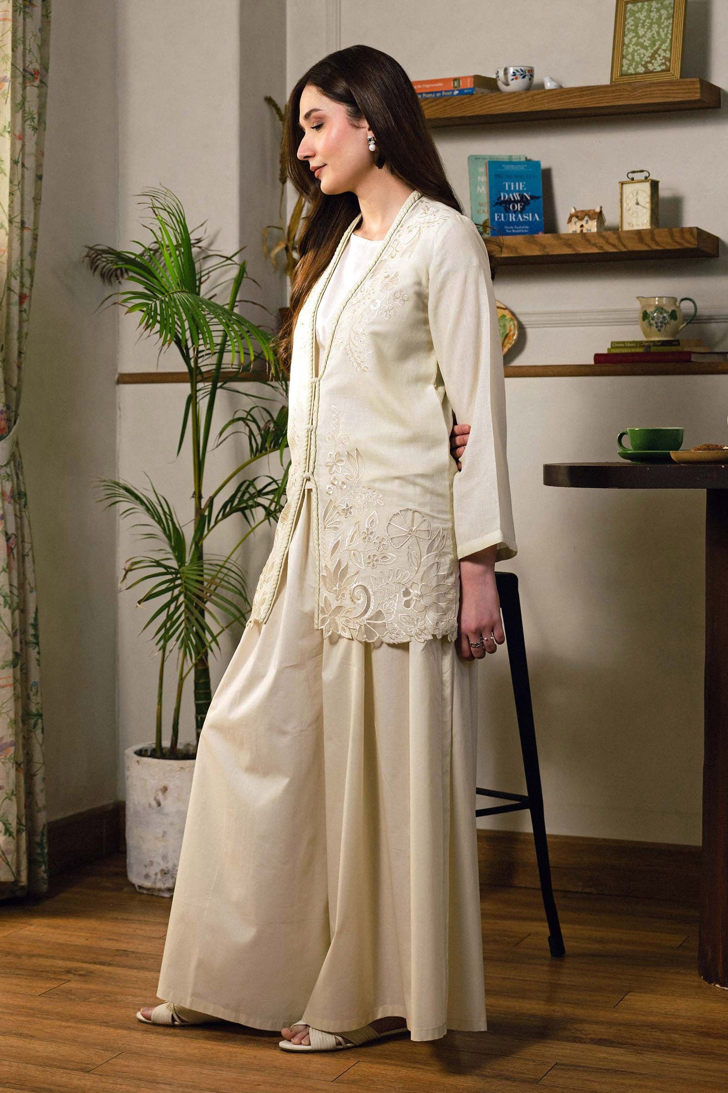 2 Pc Embroidered Karandi Suit