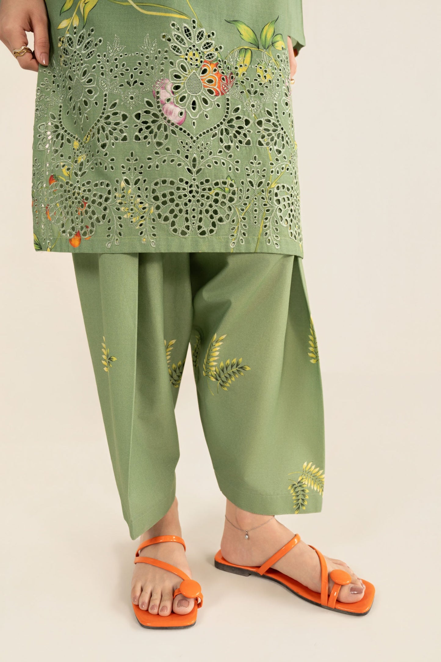 2 Pc Embroidered Lawn Suit