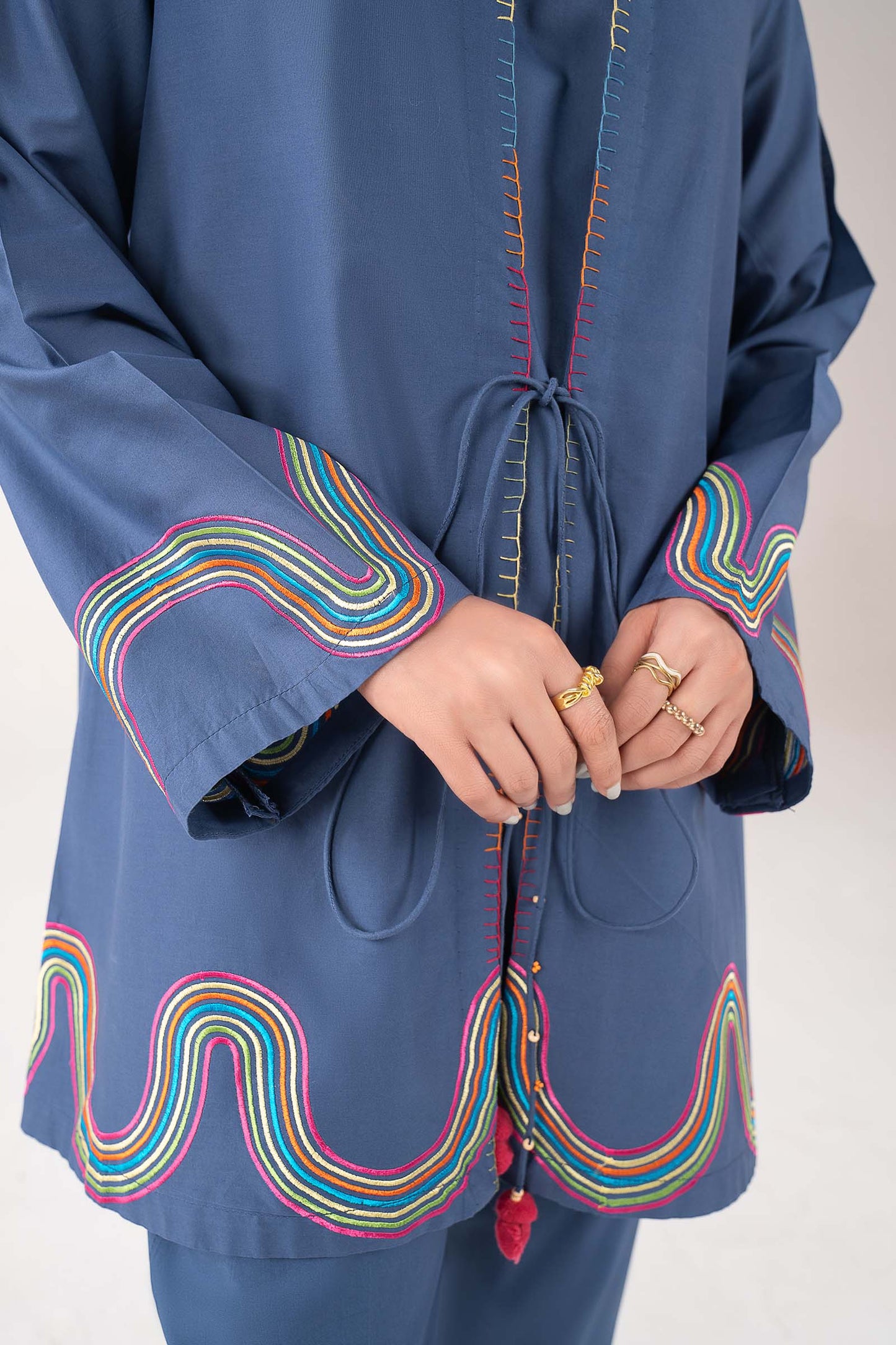 3 Pc Embroidered Lawn Suit