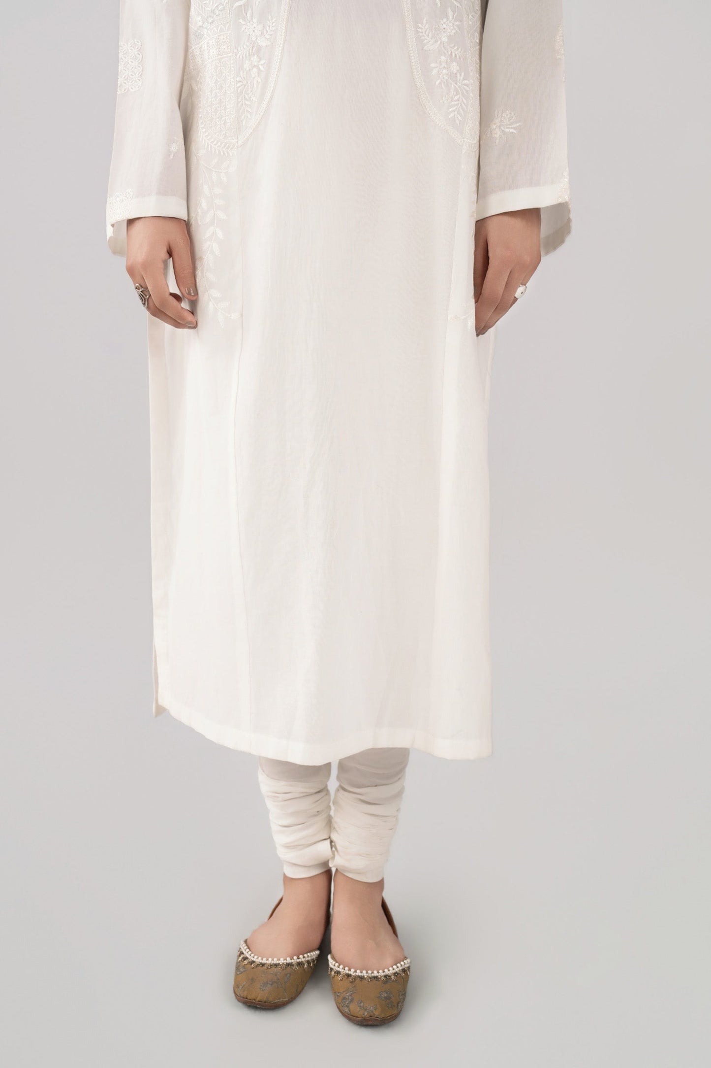 2 Pc Embroidered Lawn Suit