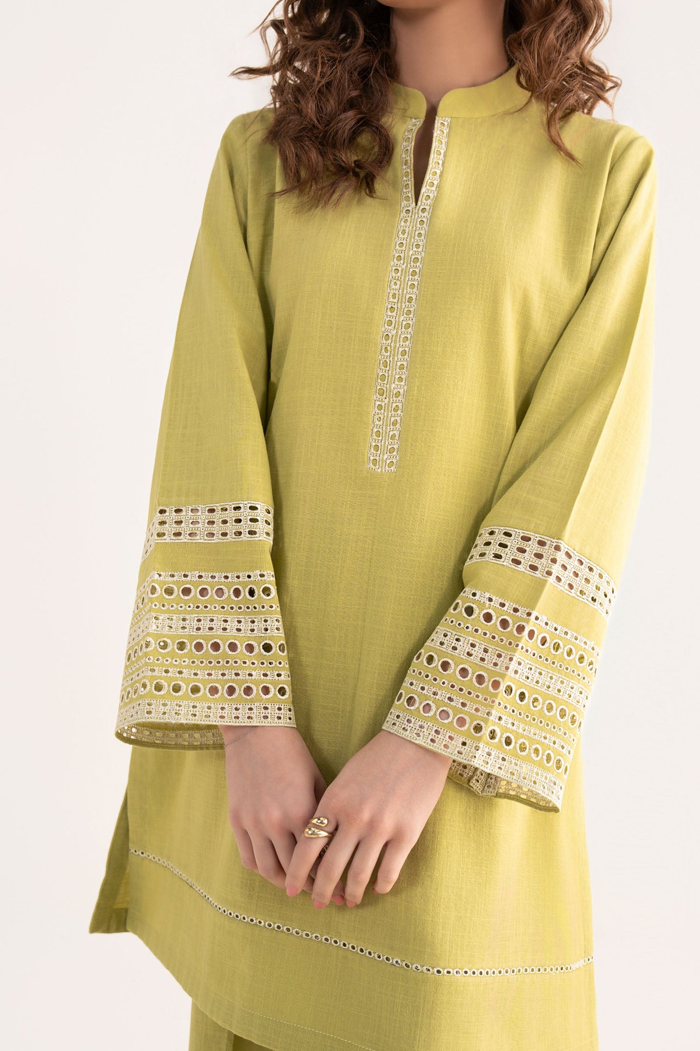 2 Pc Embroidered Crosshatch Linen Suit