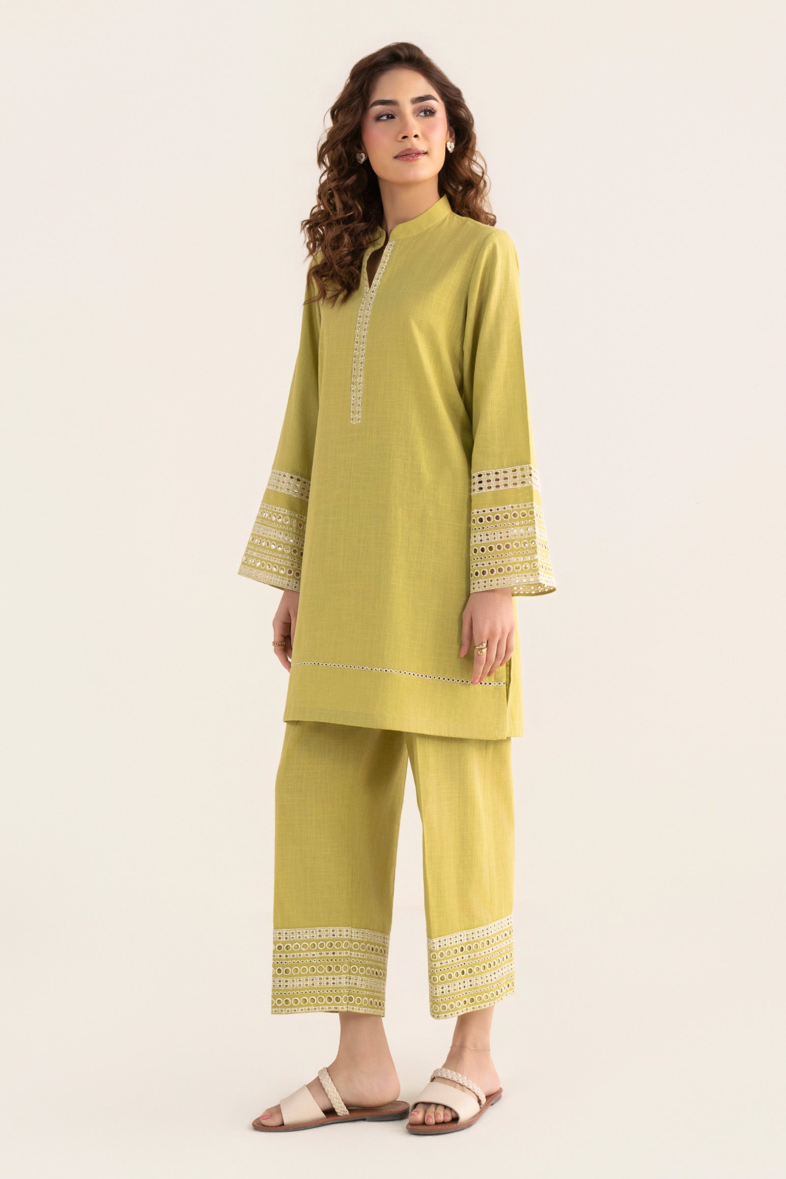 2 Pc Embroidered Crosshatch Linen Suit