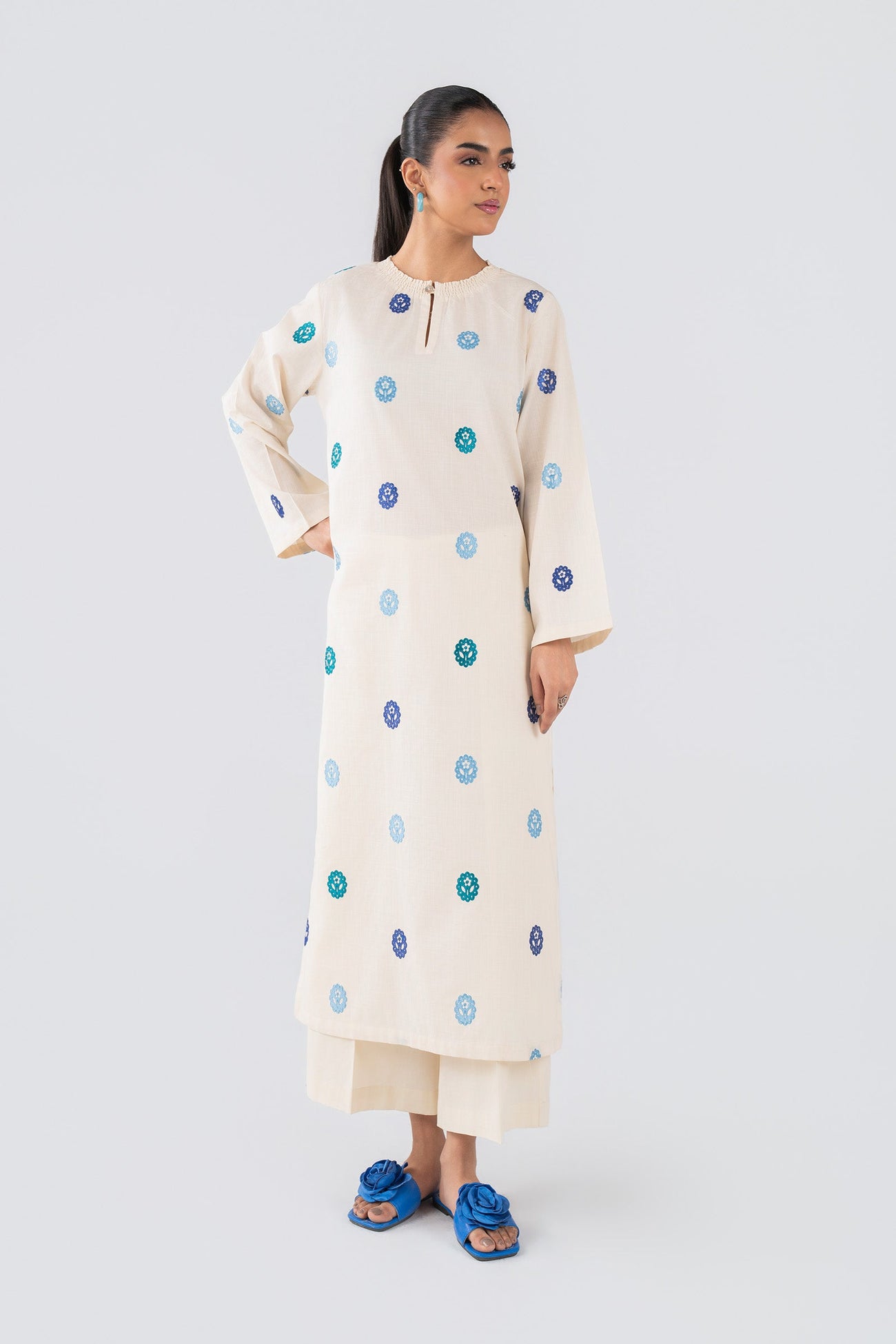 2 Pc Embroidered Crosshatch Lawn Suit