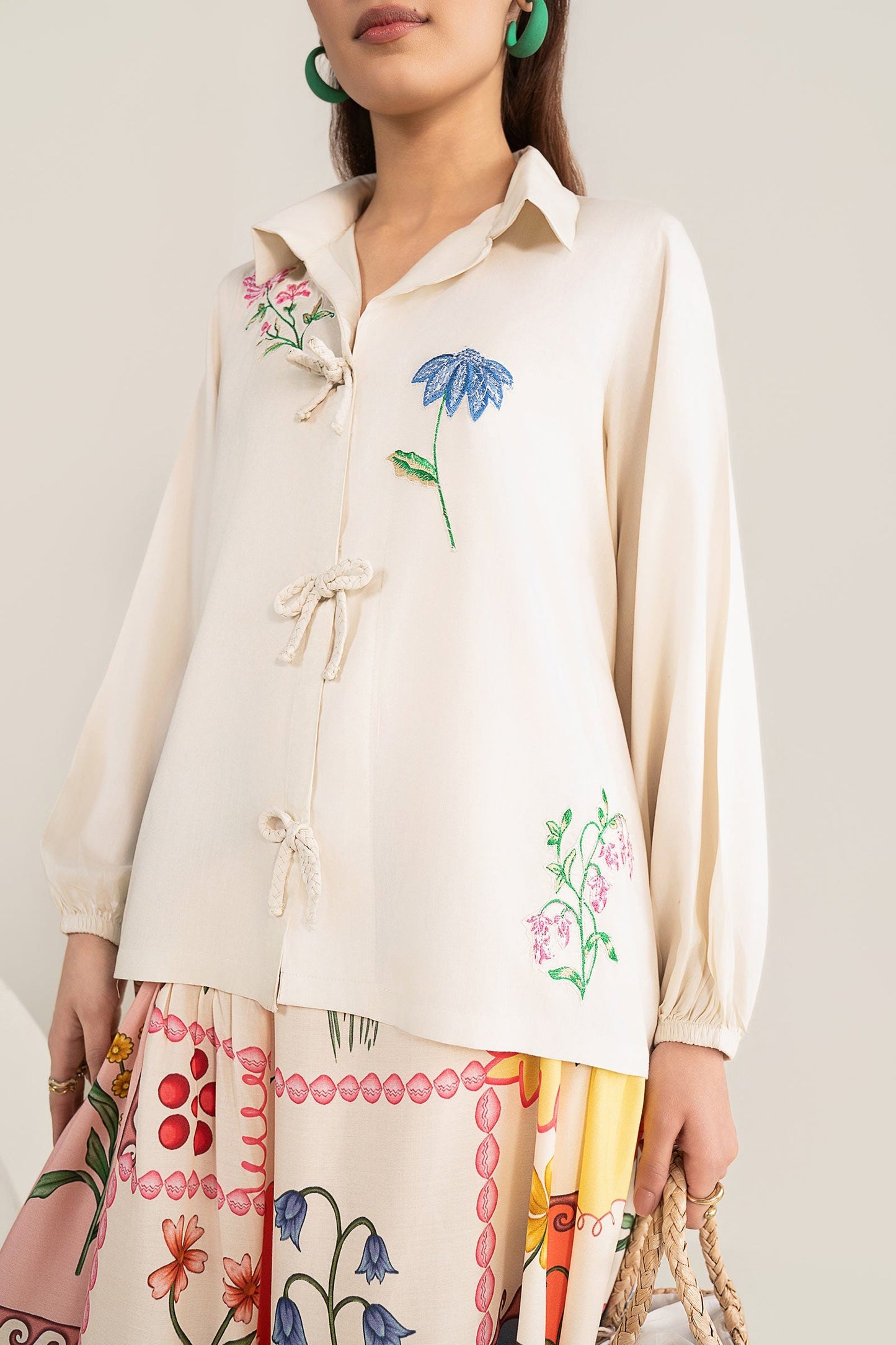 2 Pc Embroidered Arabic Lawn Suit