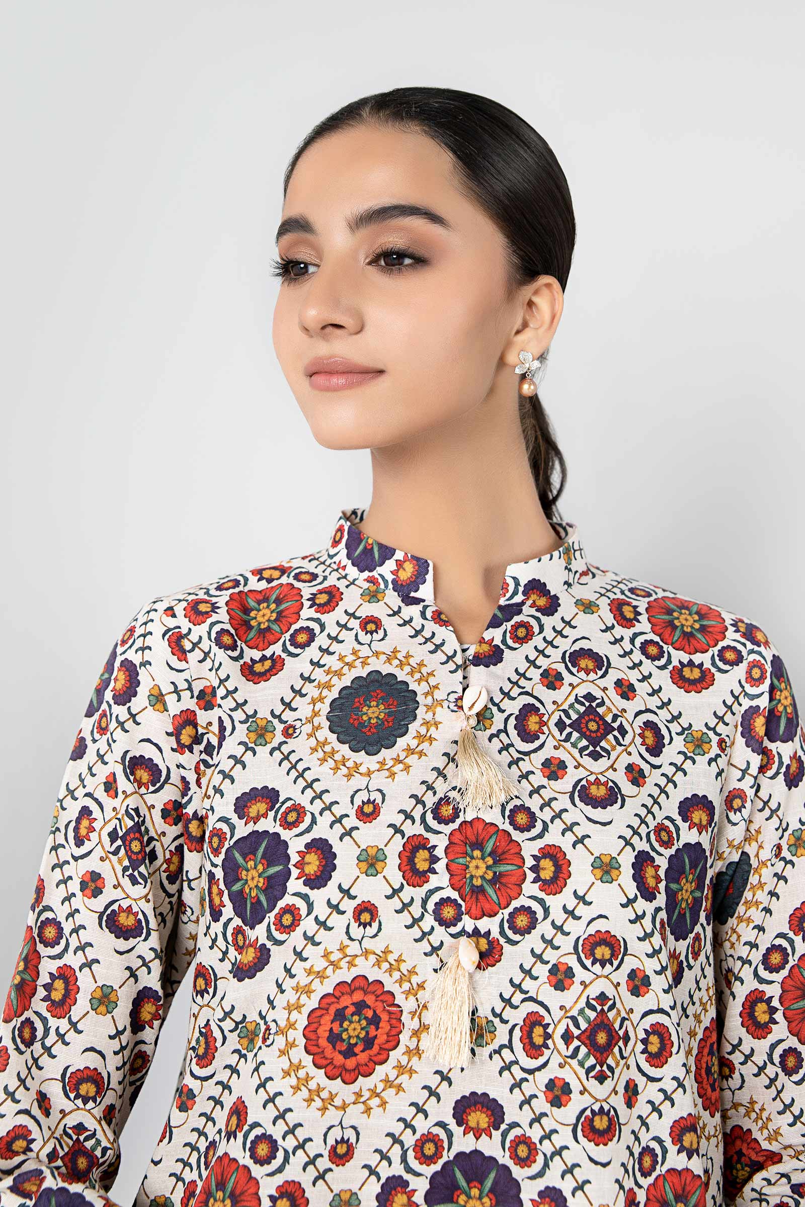 2 Pc Printed Khaddar Suit