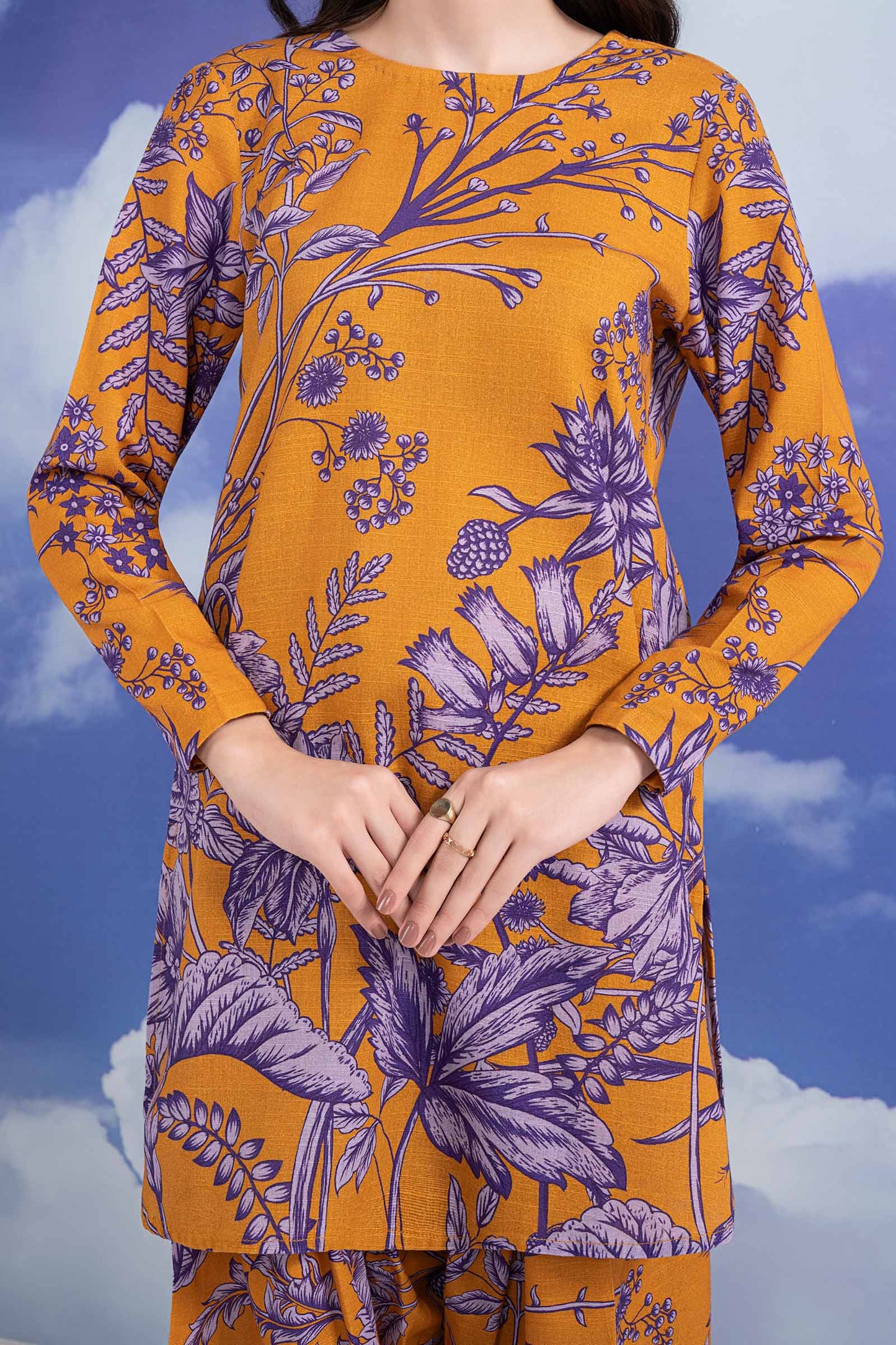 3 Pc Printed Khaddar Suit