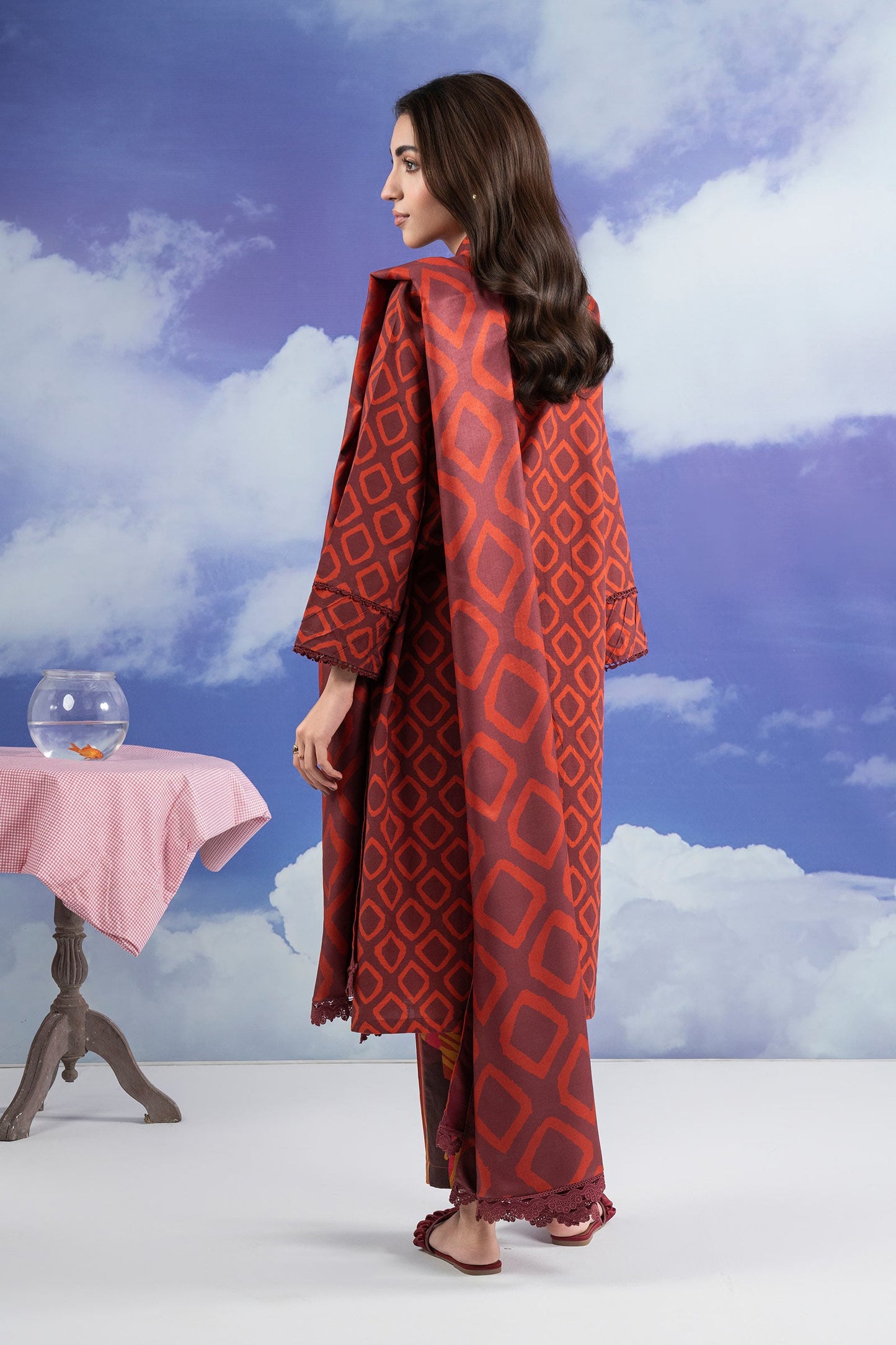 3 Pc Printed Khaddar Suit