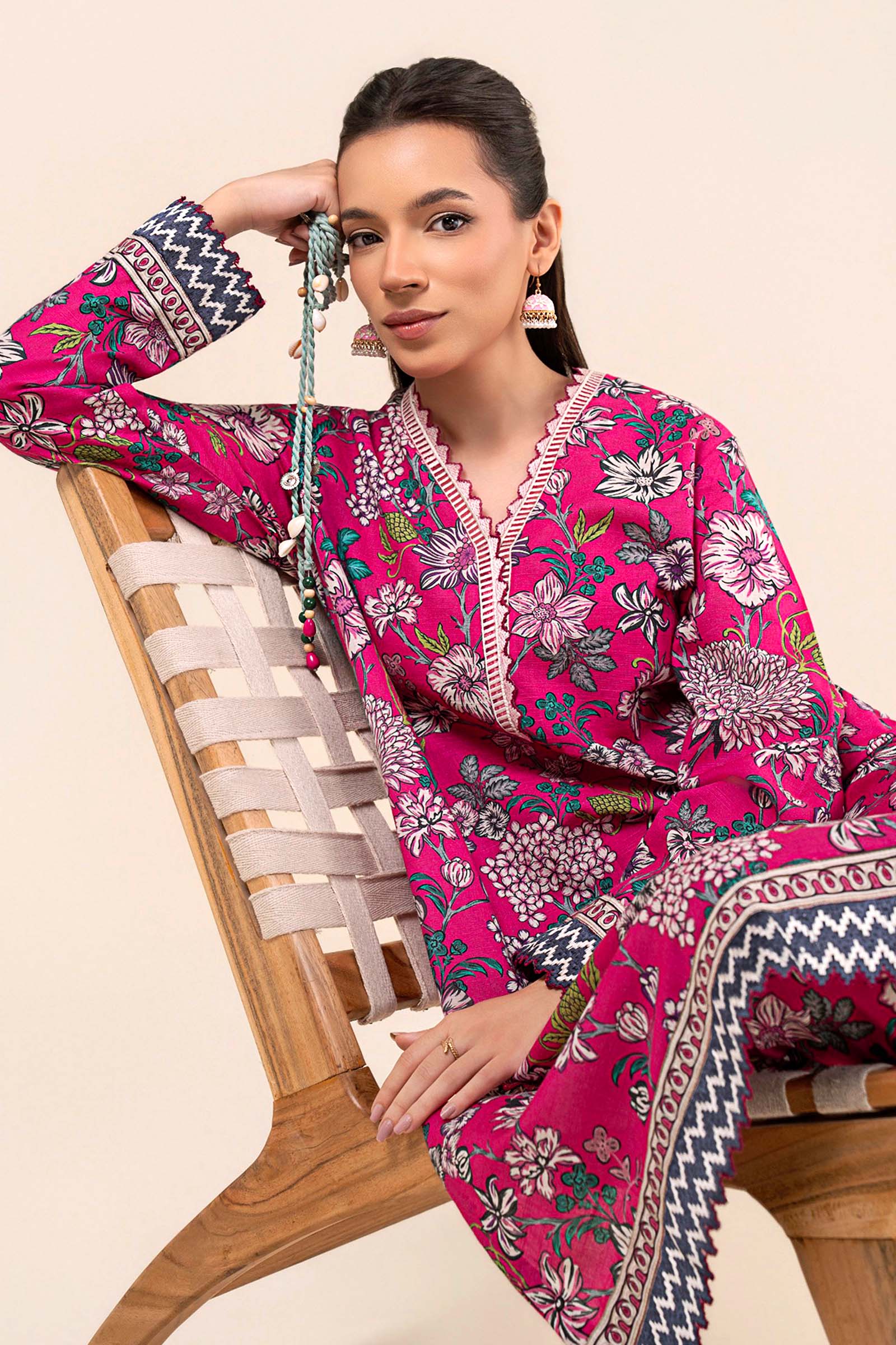 2 Pc Embroidered Slub Khaddar Suit