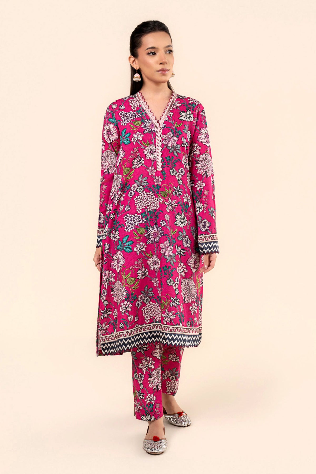 2 Pc Embroidered Slub Khaddar Suit