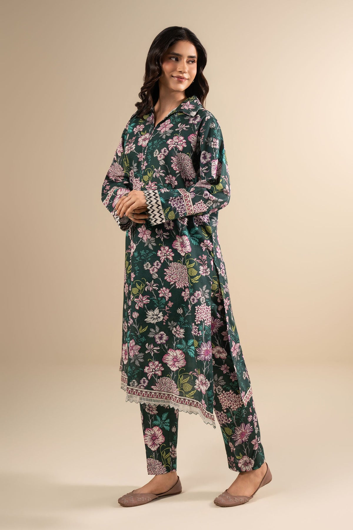 2 Pc Embroidered Slub Khaddar Suit