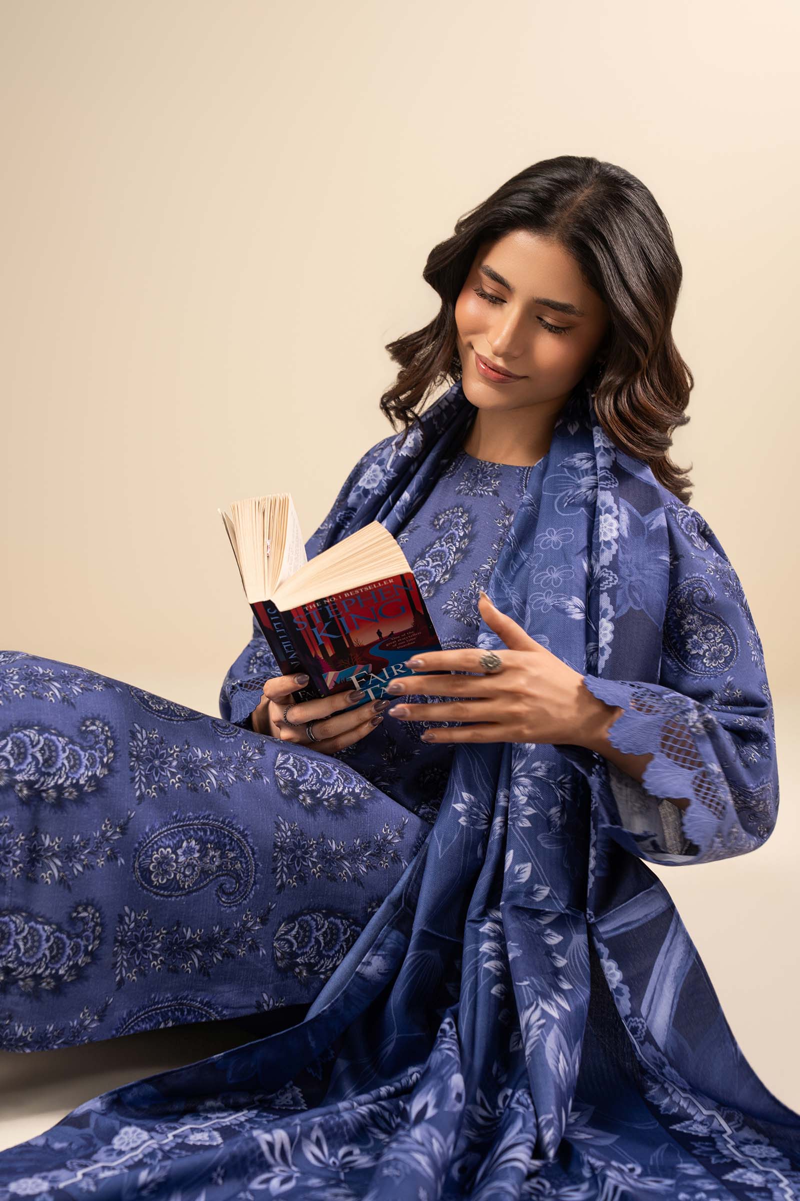 2 Pc Printed Khaddar Suit