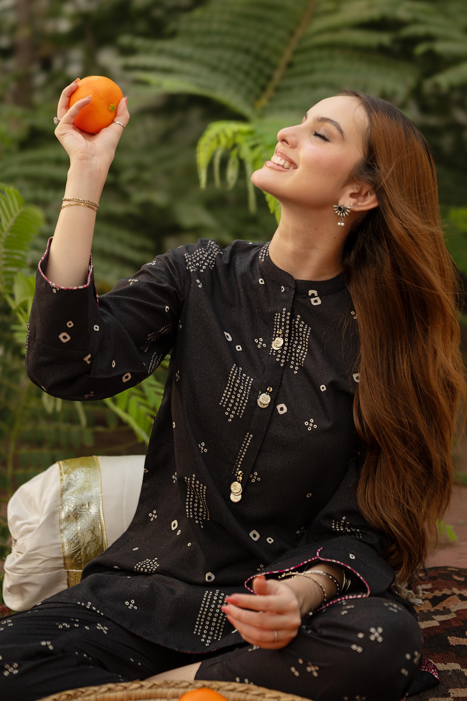 2 Pc Printed Karandi Suit