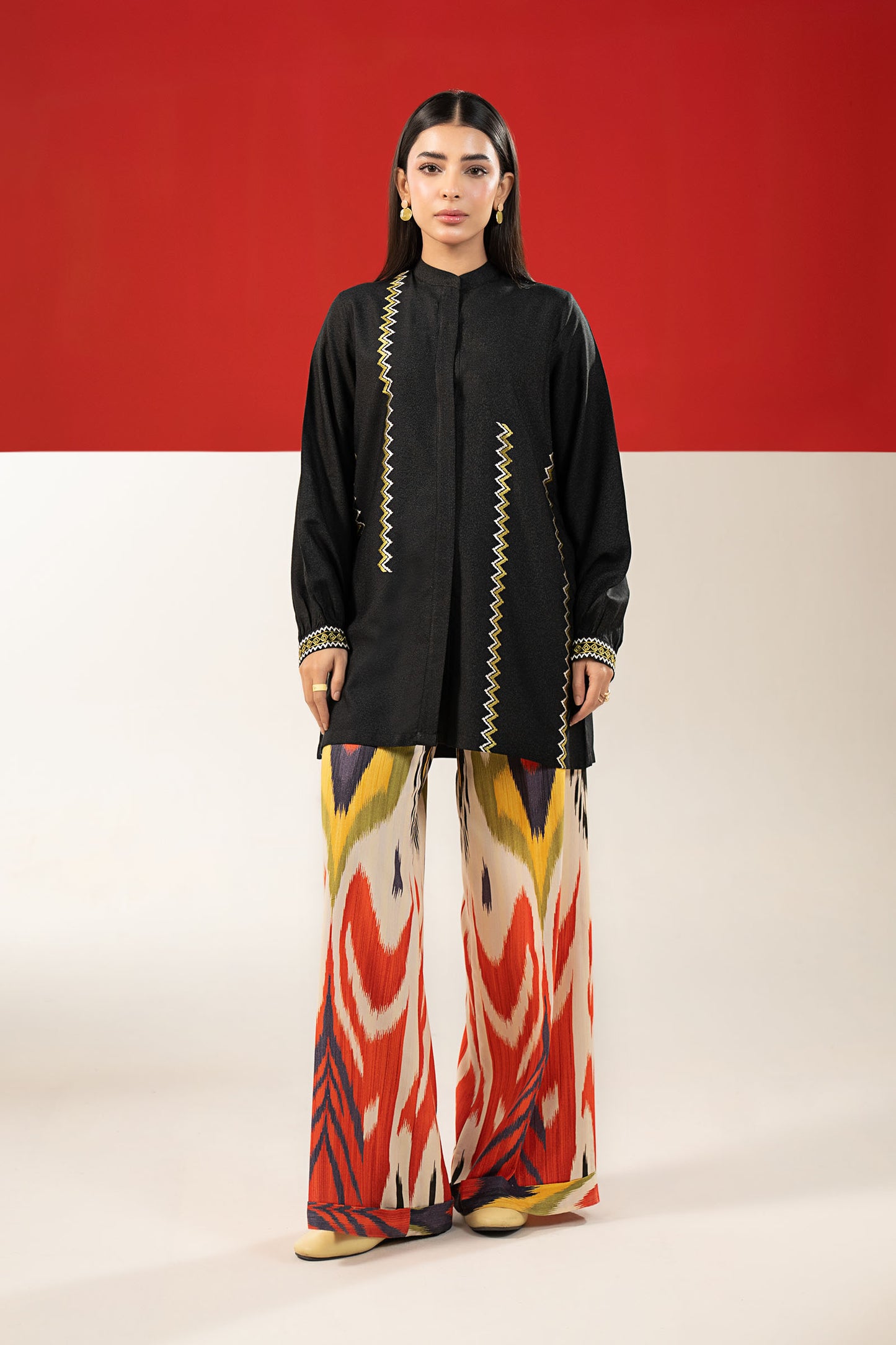 2 Pc Embroidered Karandi Suit