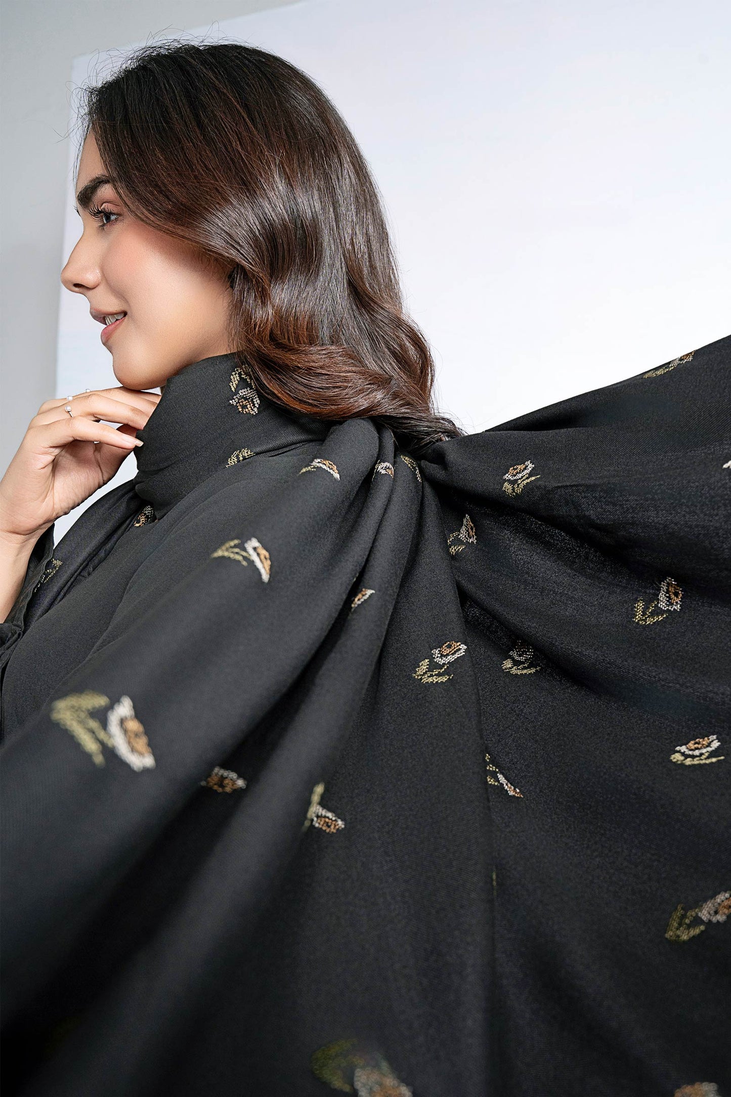 Embroidered Twill Shawl