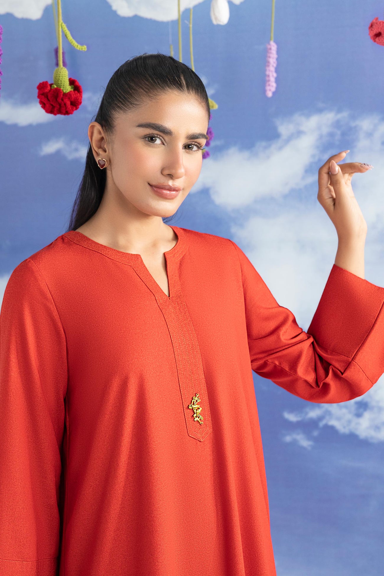 2 Pc Dyed Karandi Suit