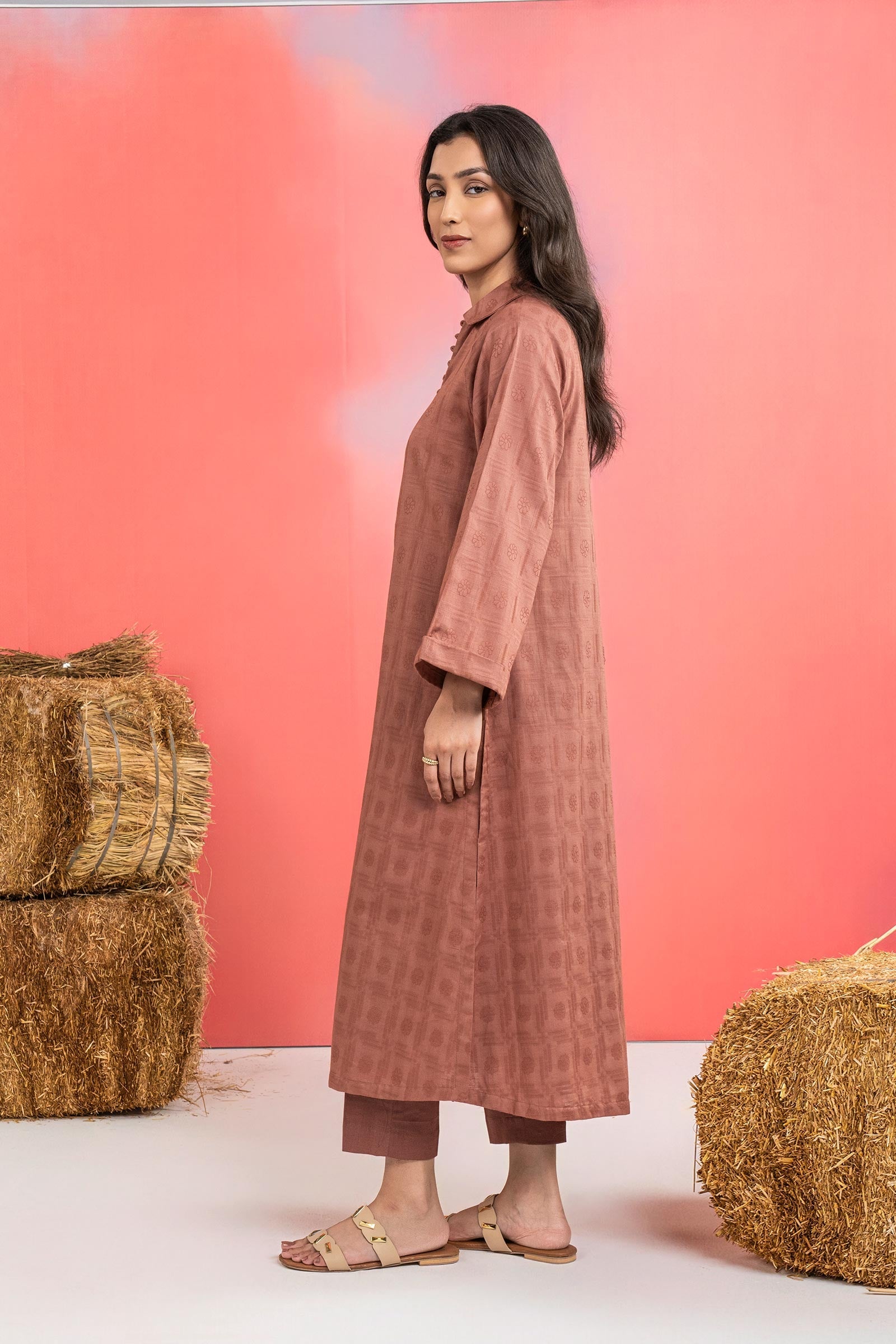 2 Pc Dyed Khaddar Jacquard Suit