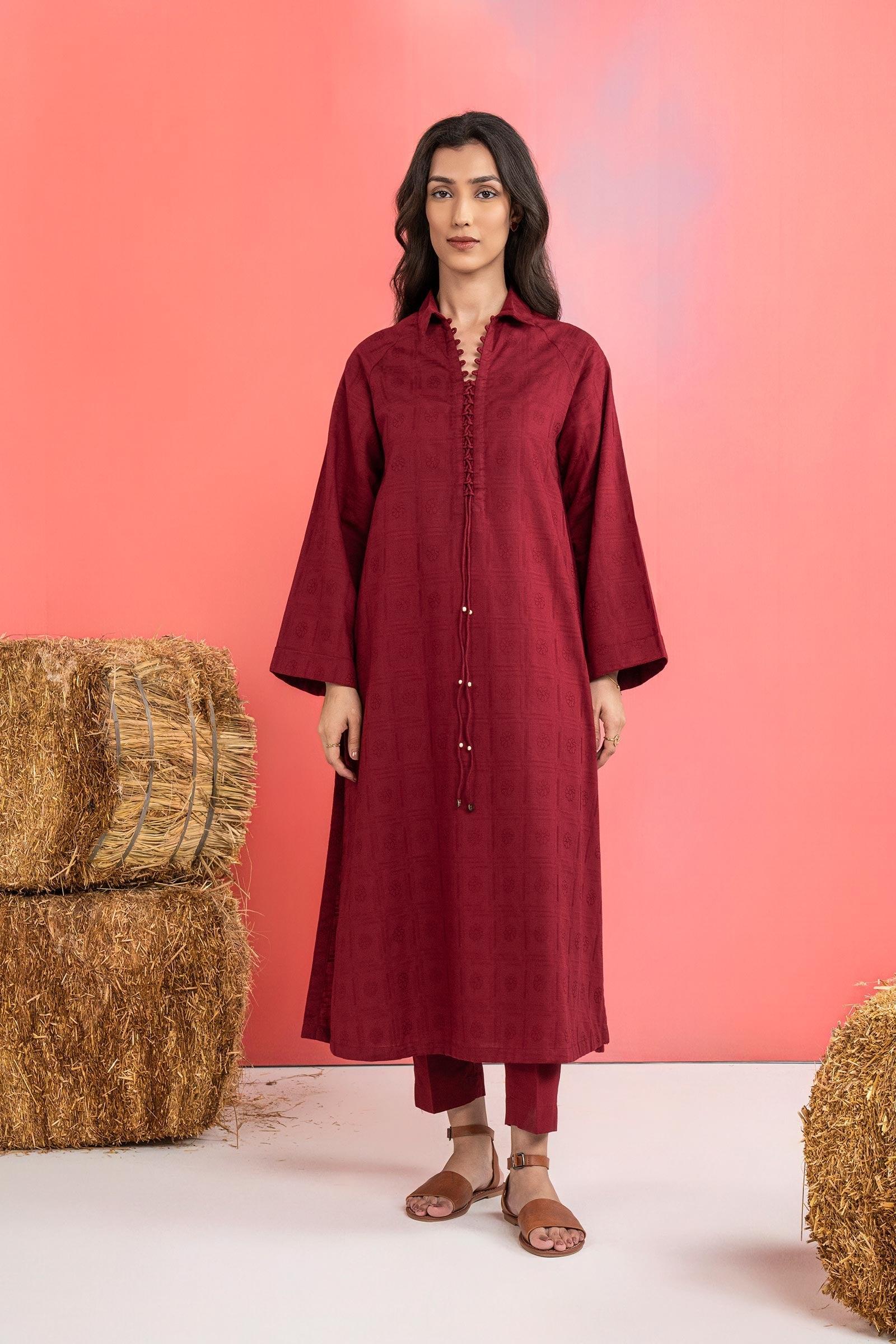 2 Pc Dyed Khaddar Jacquard Suit