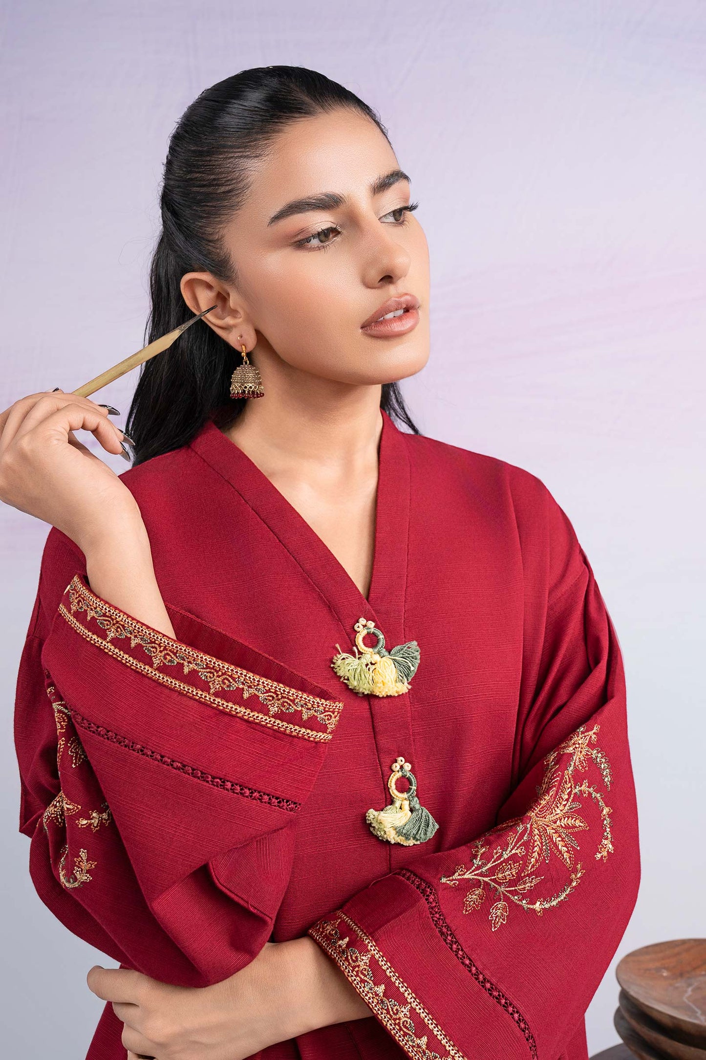 2 Pc Embroidered Slub Khaddar Suit