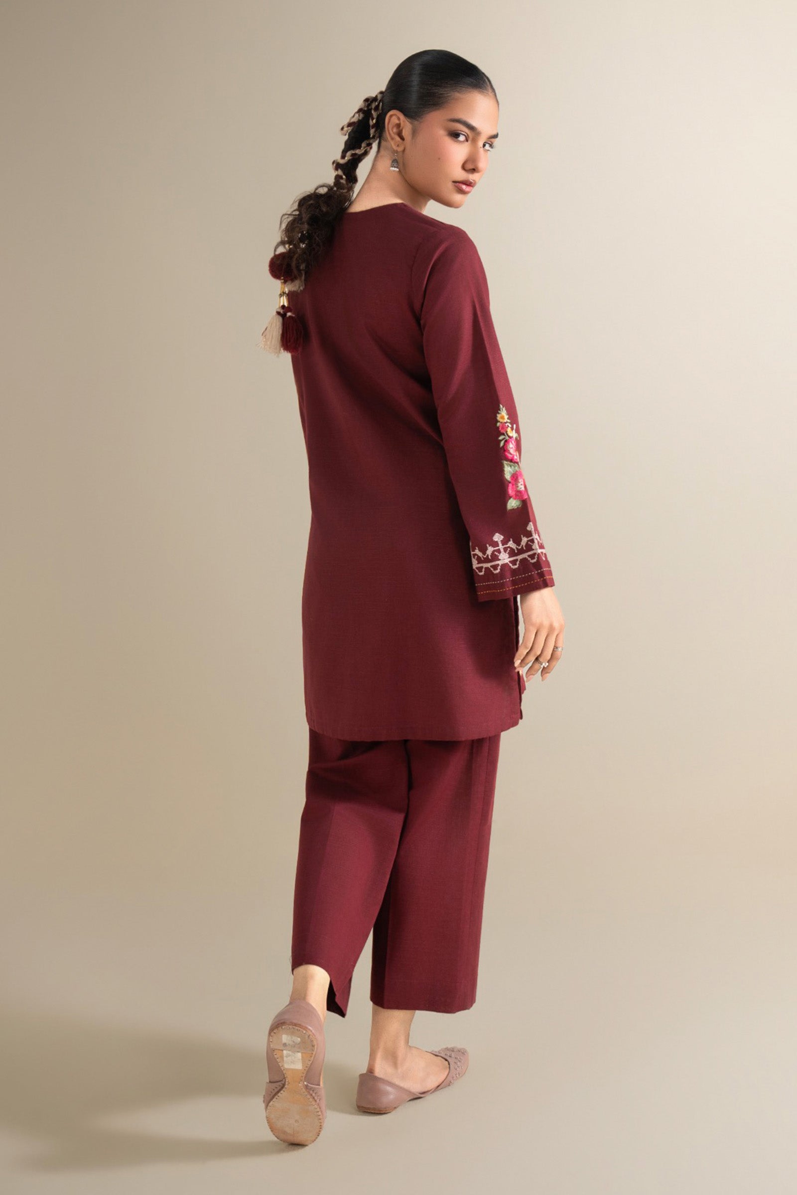 2 Pc Embroidered Khaddar Suit
