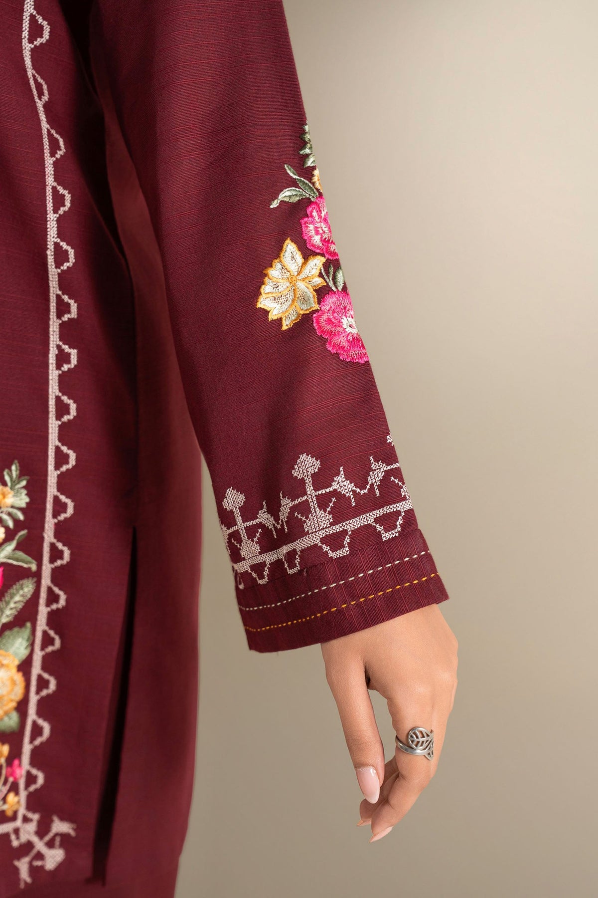 2 Pc Embroidered Khaddar Suit