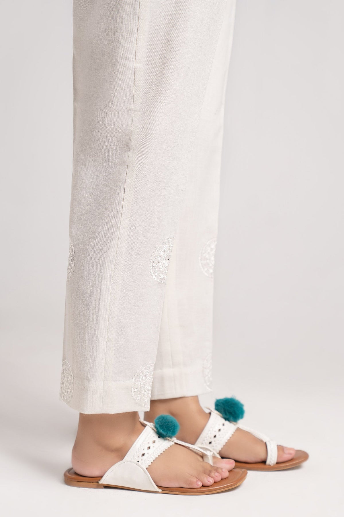 Embroidered Khaddar Trouser