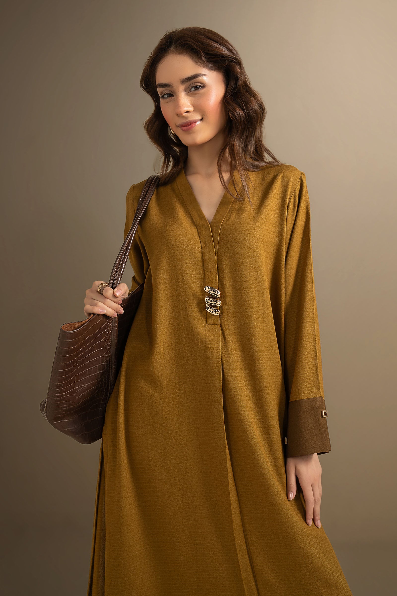 2 Pc Dyed Karandi Suit