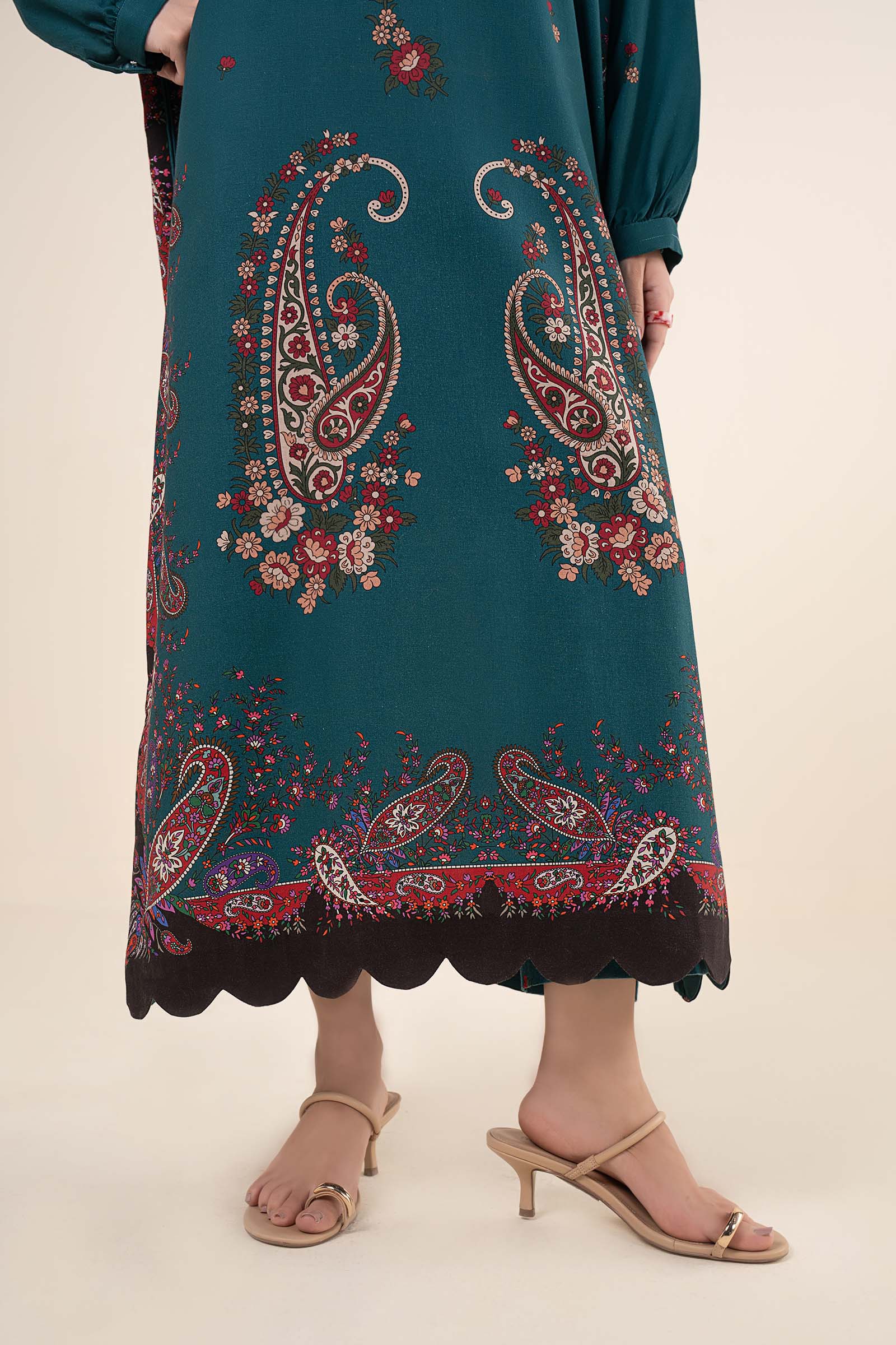 2 Pc Printed Khaddar Suit