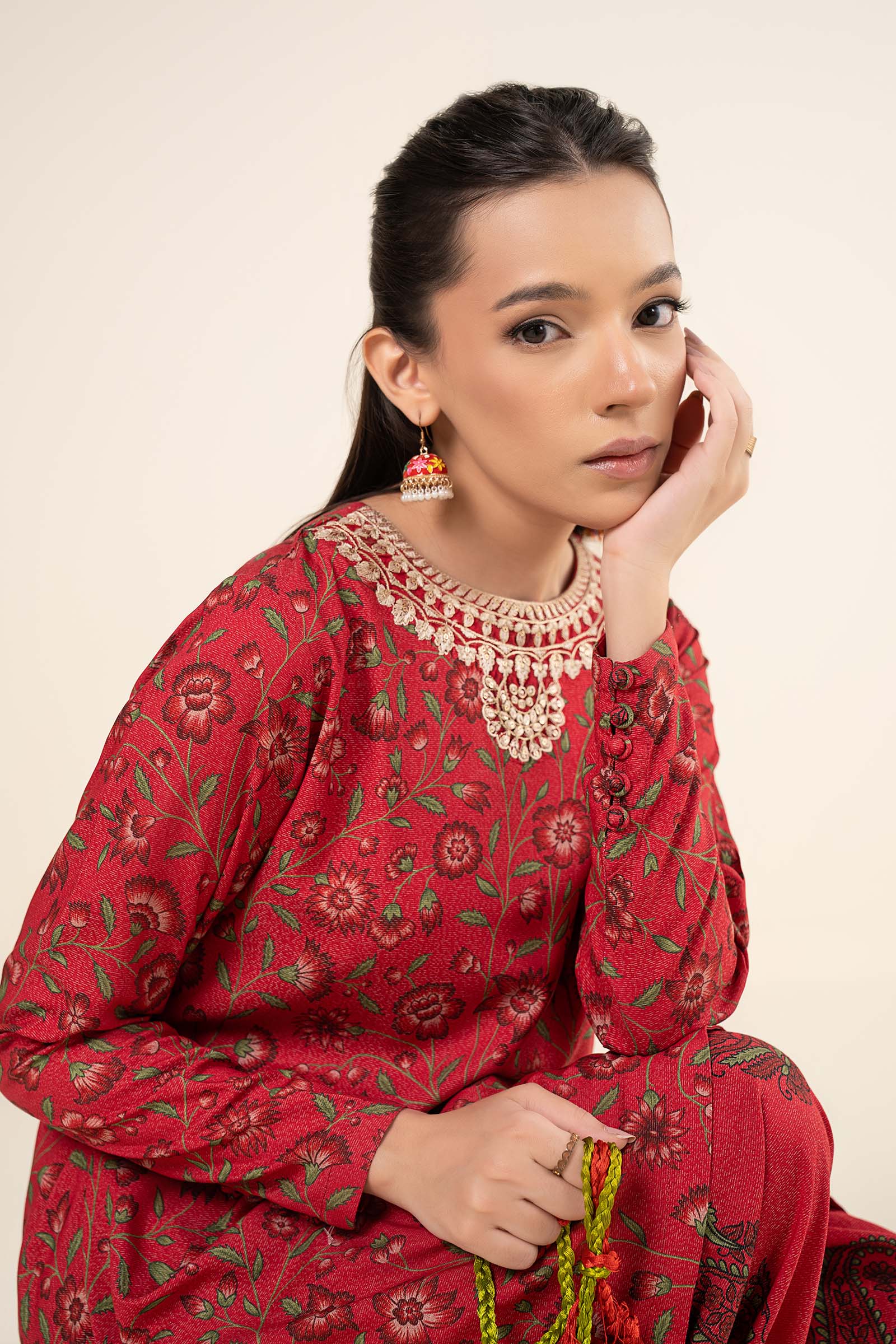 2 Pc Embroidered Karandi Suit