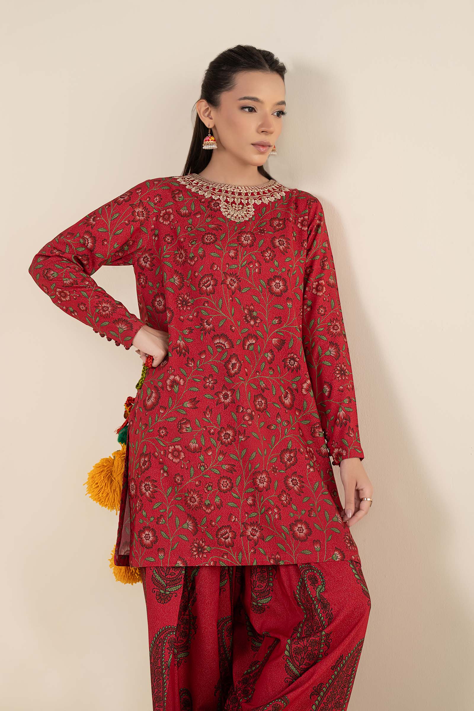 2 Pc Embroidered Karandi Suit