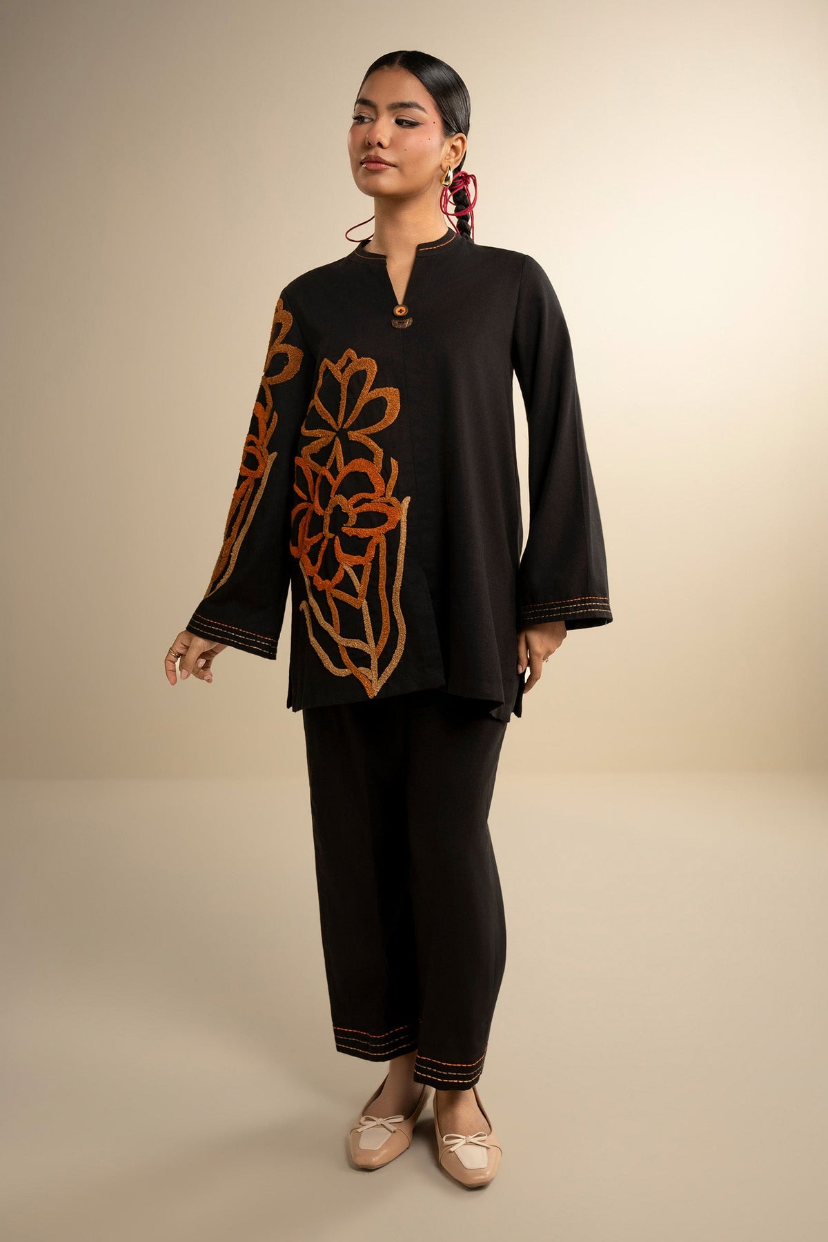 2 Pc Embroidered Khaddar Suit