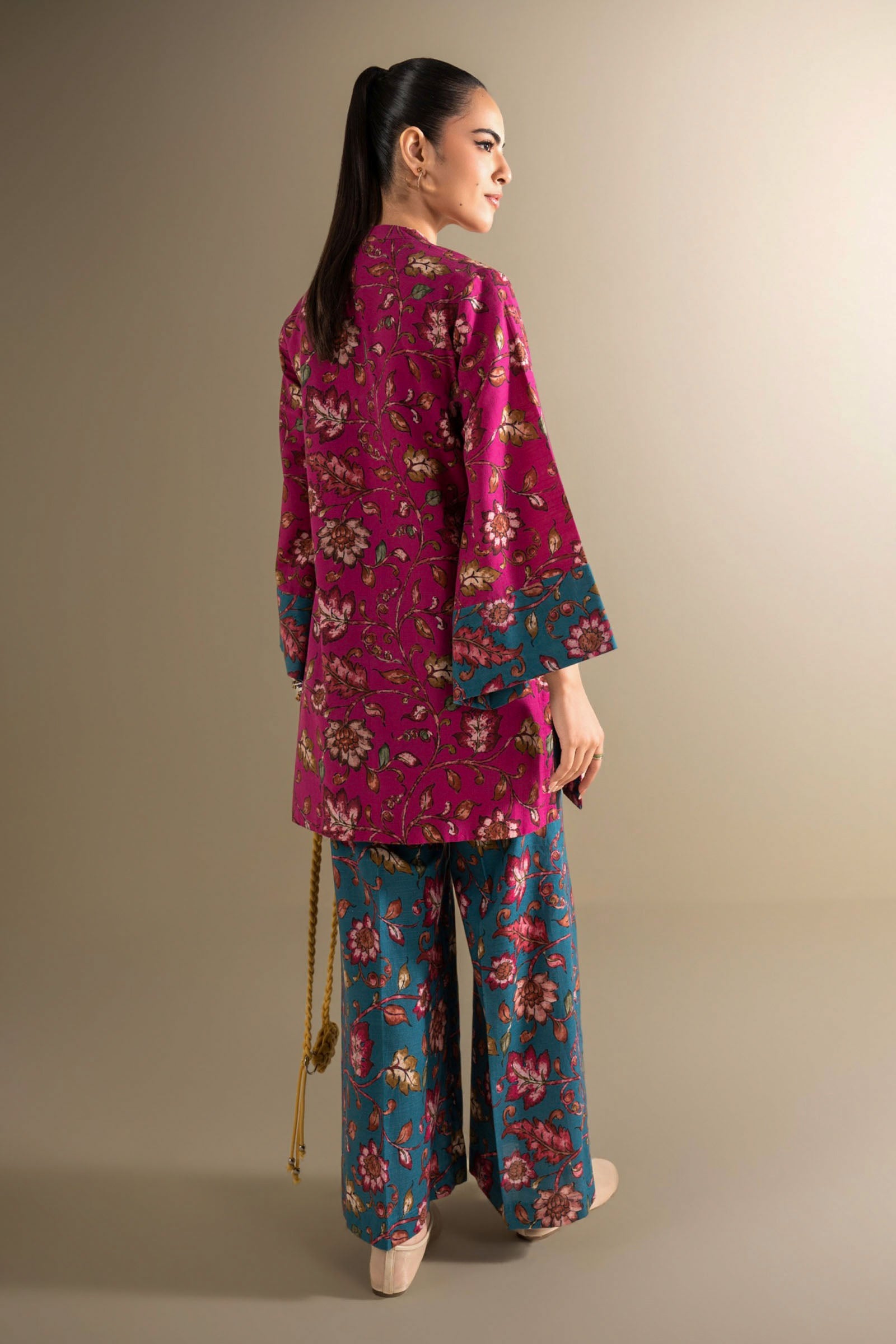 2 Pc Printed Khaddar Suit