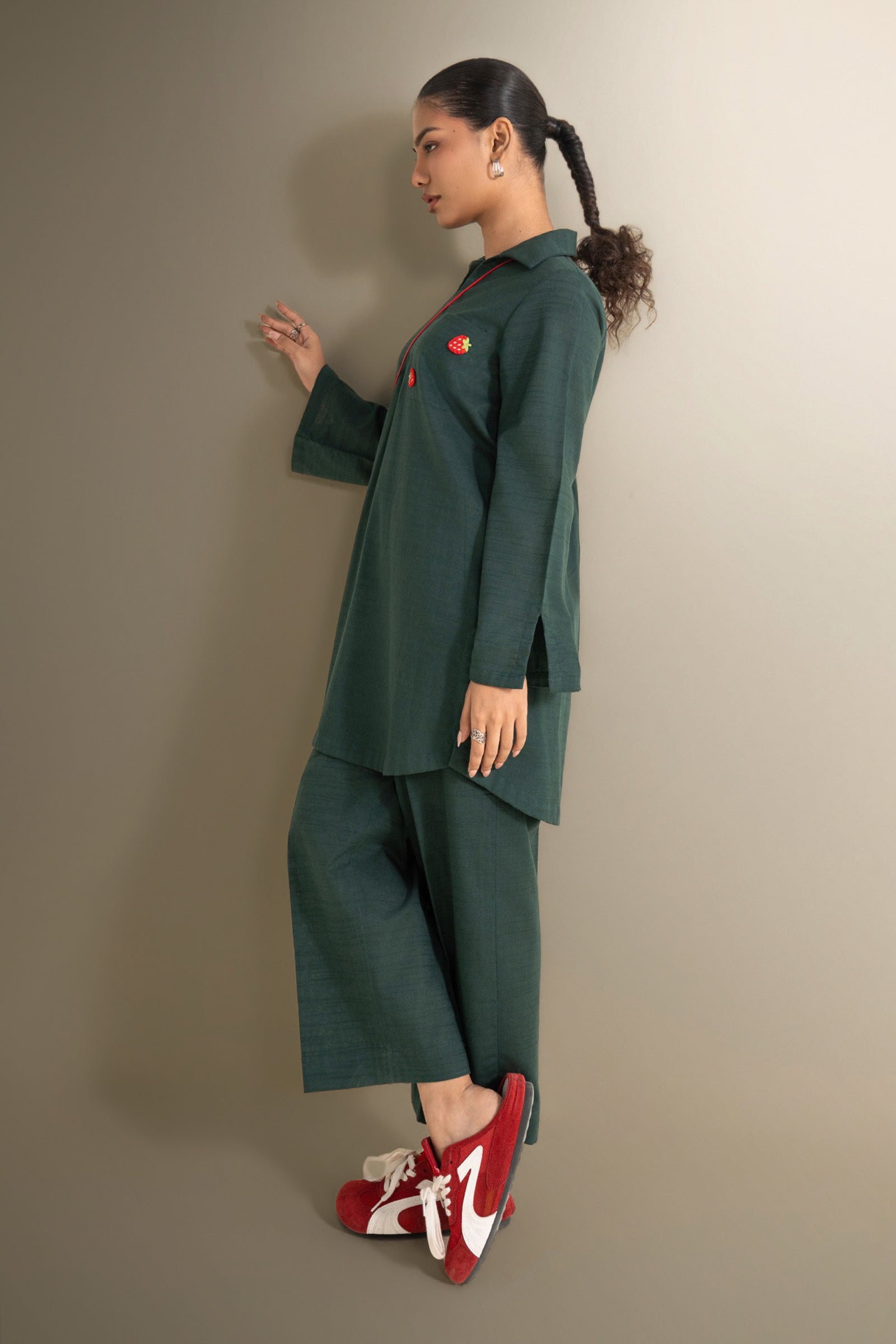 2 Pc Solid Slub Khaddar Suit