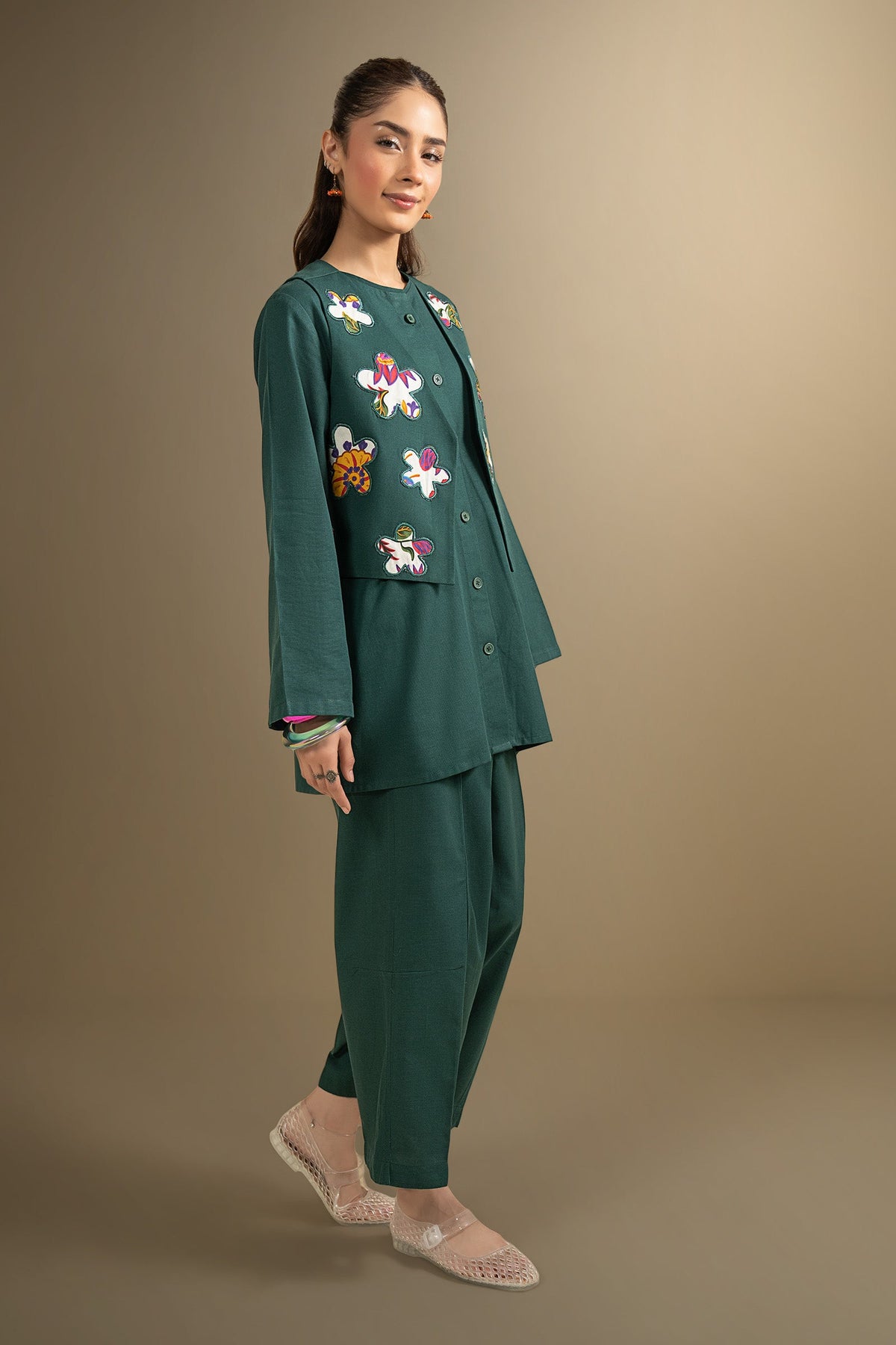 3 Pc Embroidered Khaddar Suit